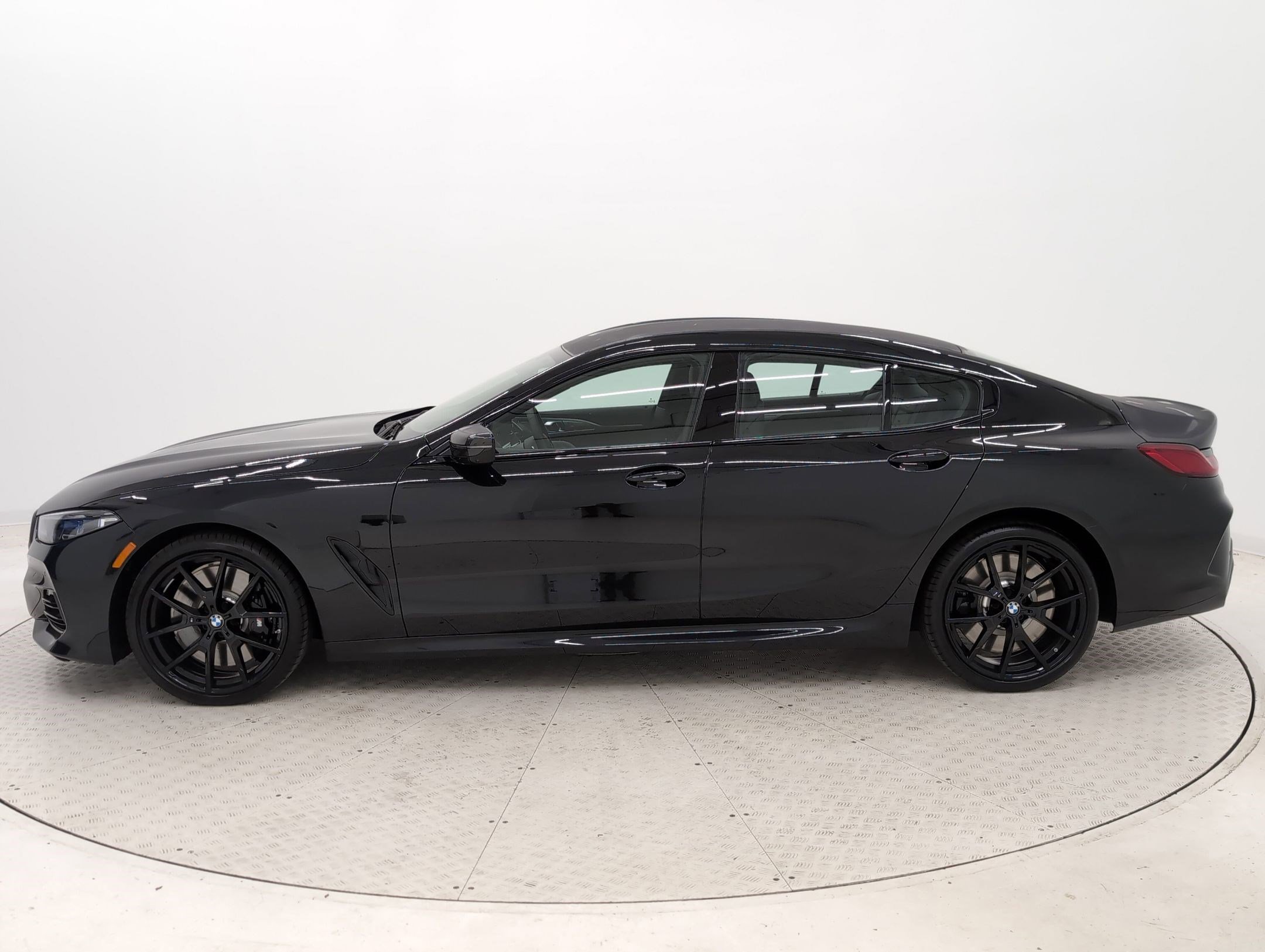 2026 Bmw M850i xDrive Gran Coupe photo 2