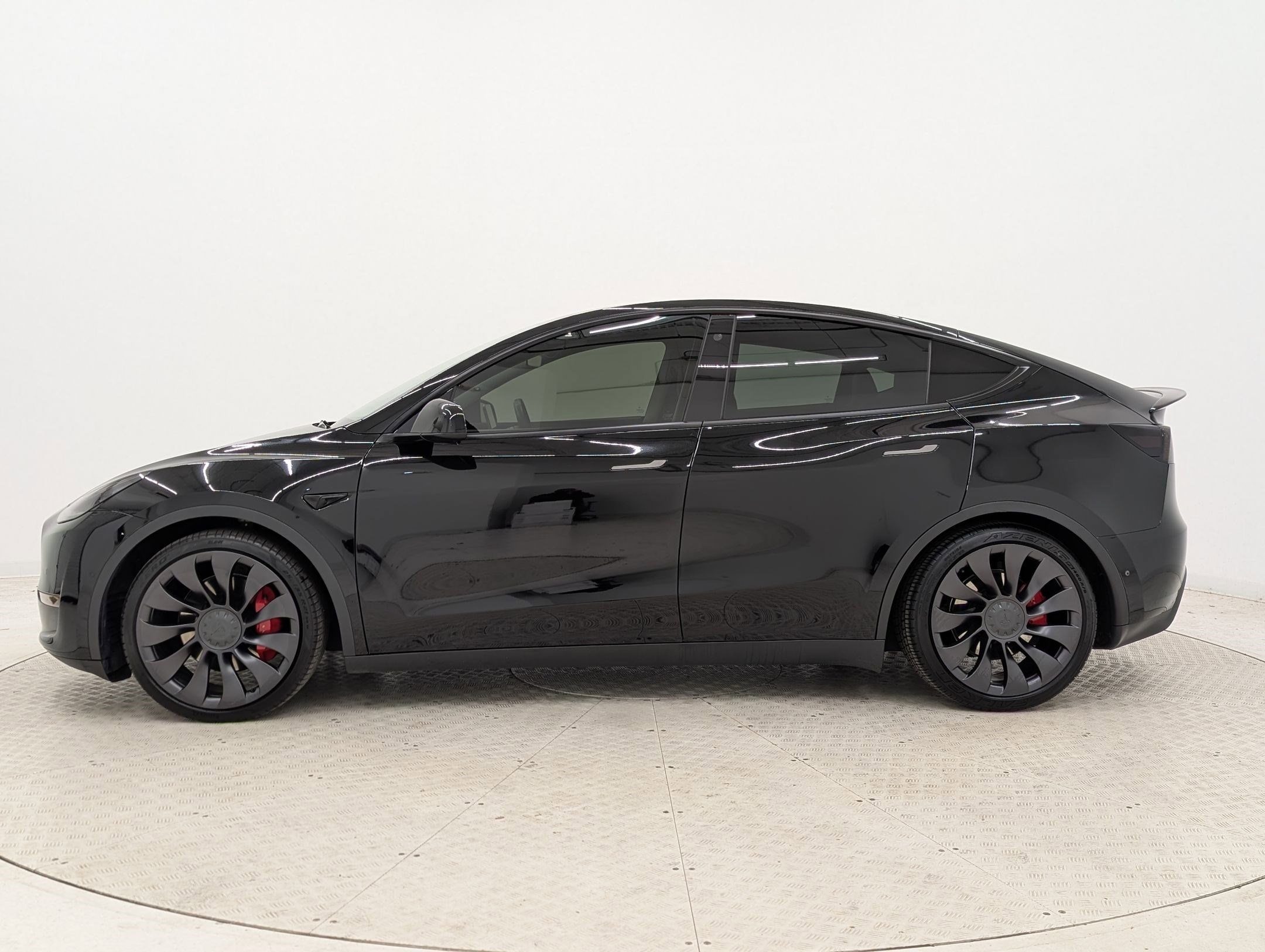 Used 2021 Tesla Model Y Performance with VIN 5YJYGDEF2MF202168 for sale in Nashville, TN
