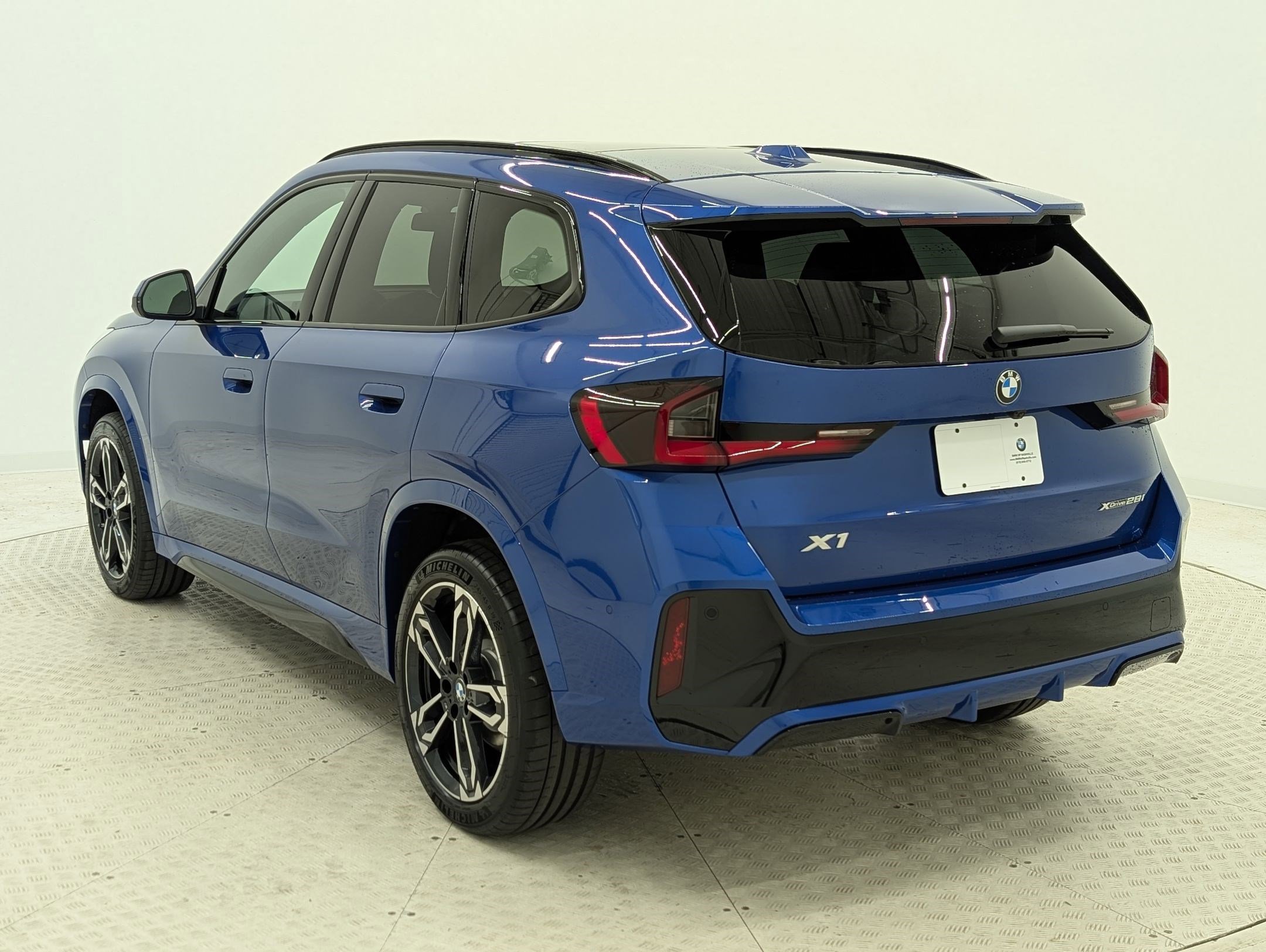 2026 Bmw X1 XDrive28i photo 2