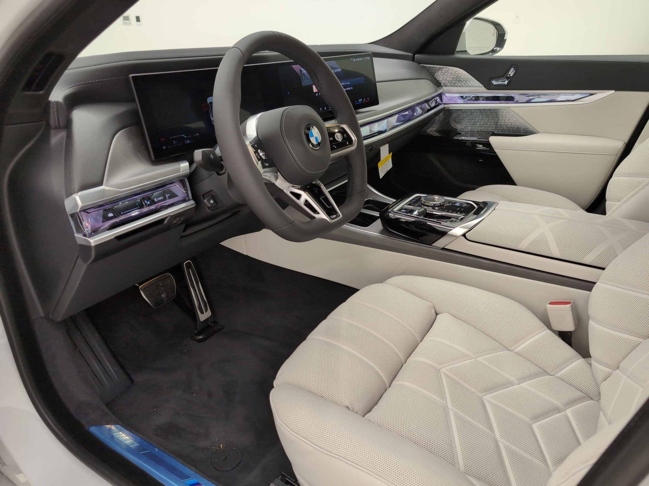 2025 Bmw 760i xDrive photo 4