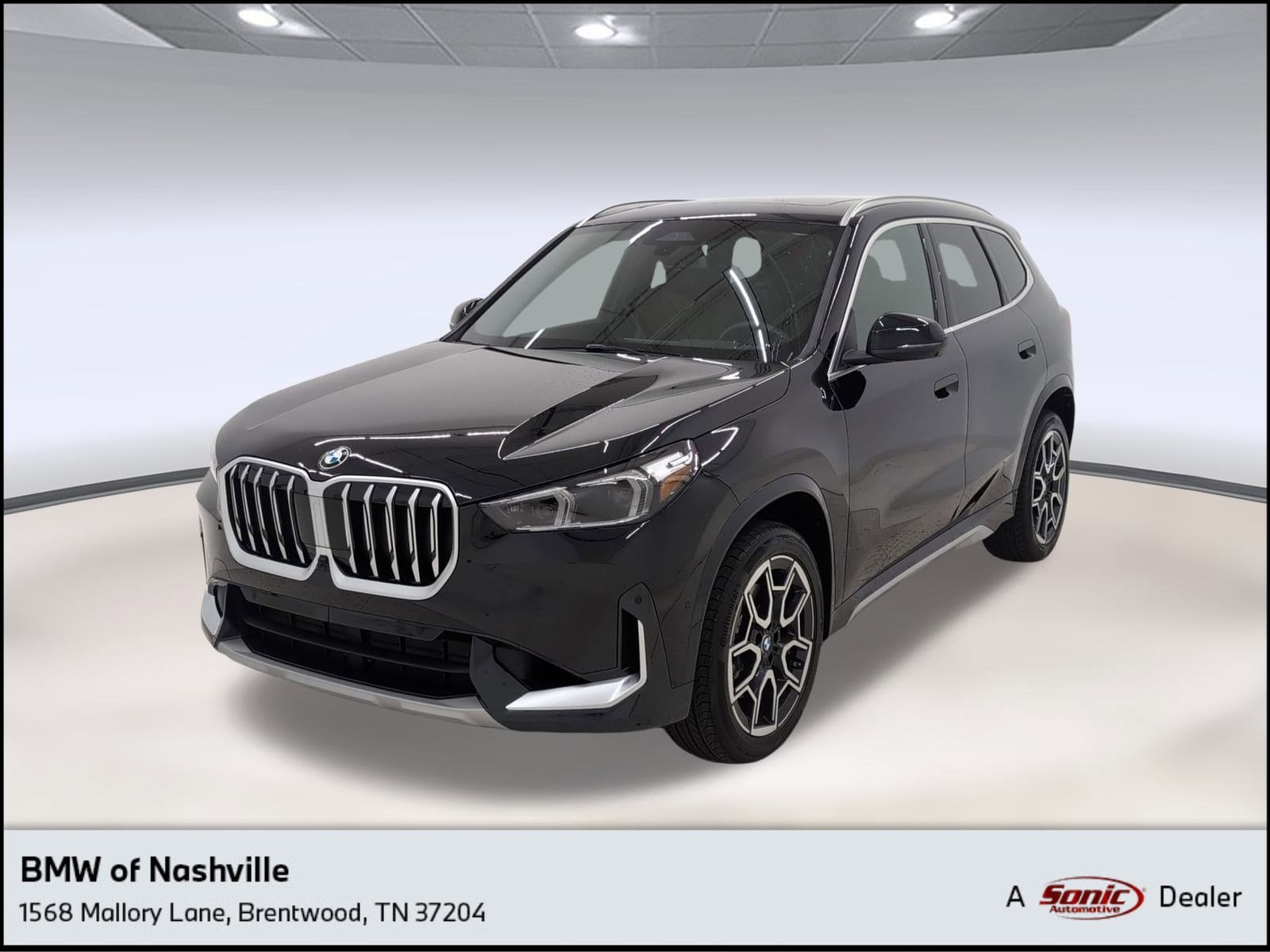 2025 BMW X1 28i's photo
