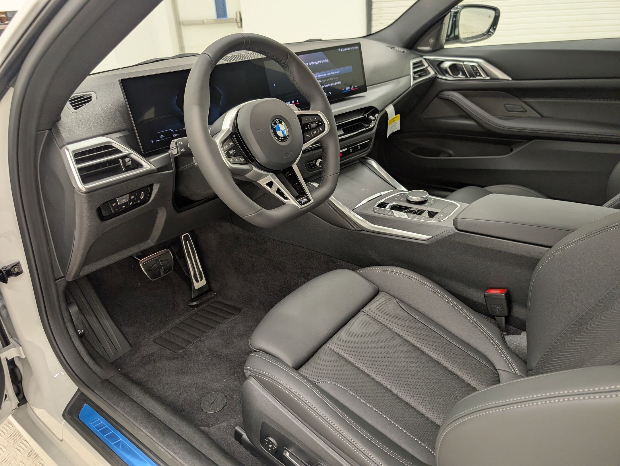 2026 Bmw 430i Coupe photo 3