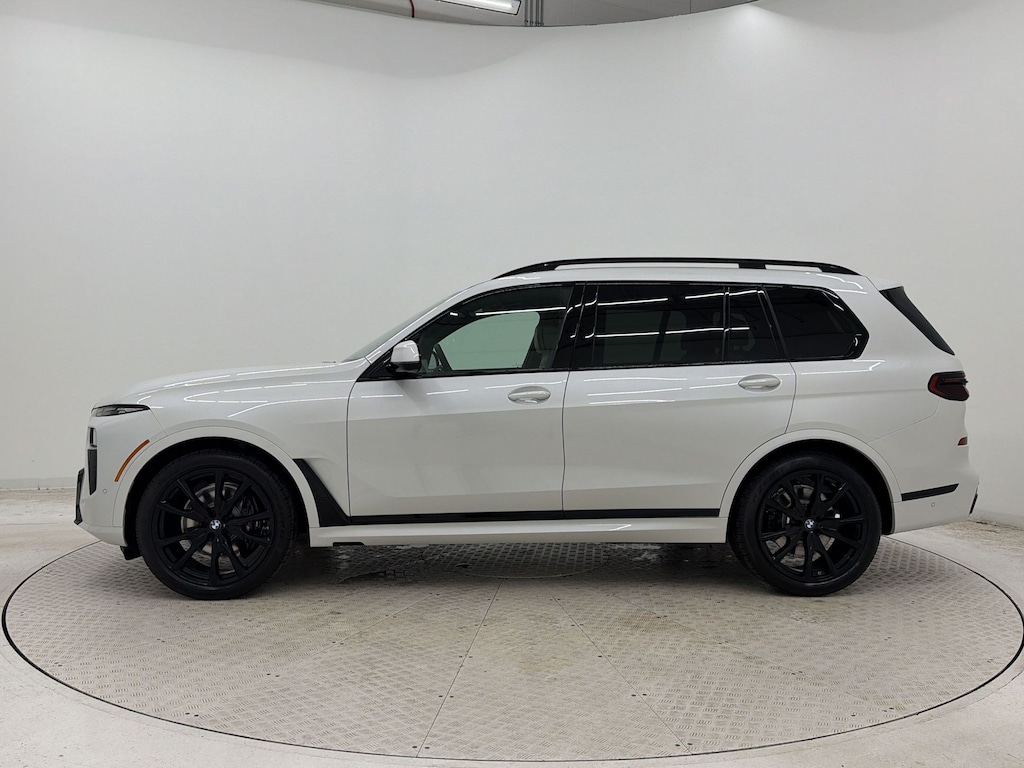 New 2027 BMW X7 xDrive40i SUV