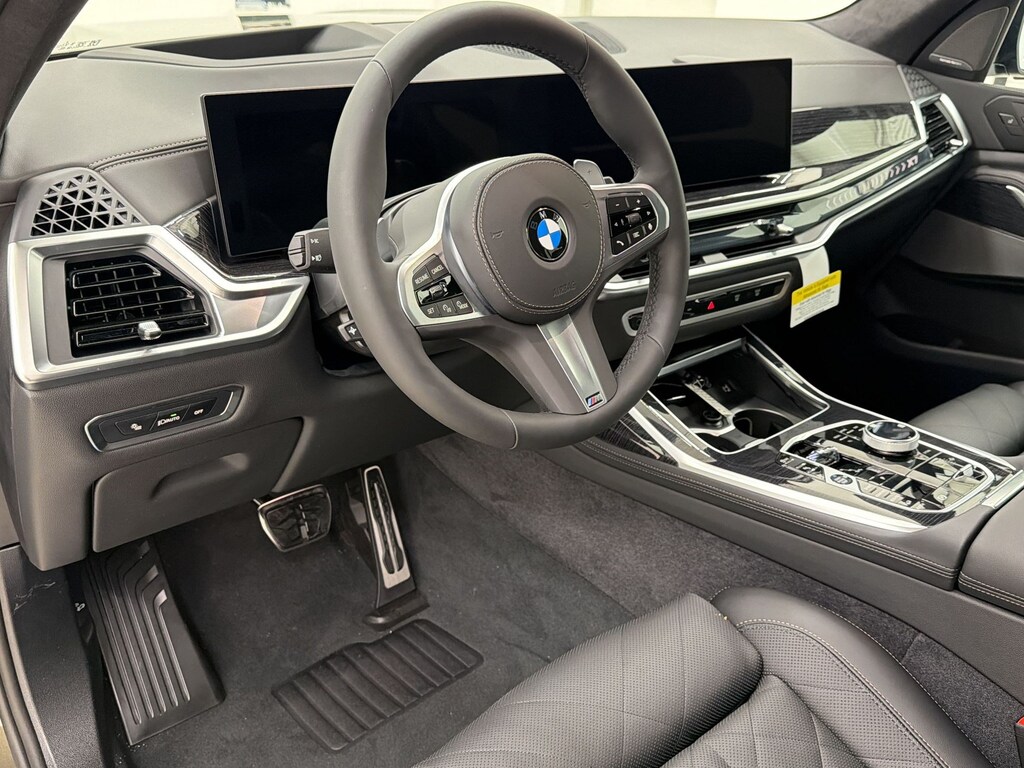 New 2027 BMW X7 xDrive40i SUV