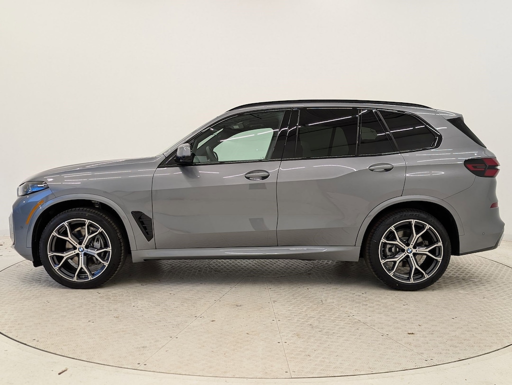 New 2026 BMW X5 xDrive40i SUV