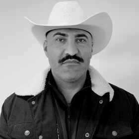 Staff member Rezvan Amedi from ID_34f343