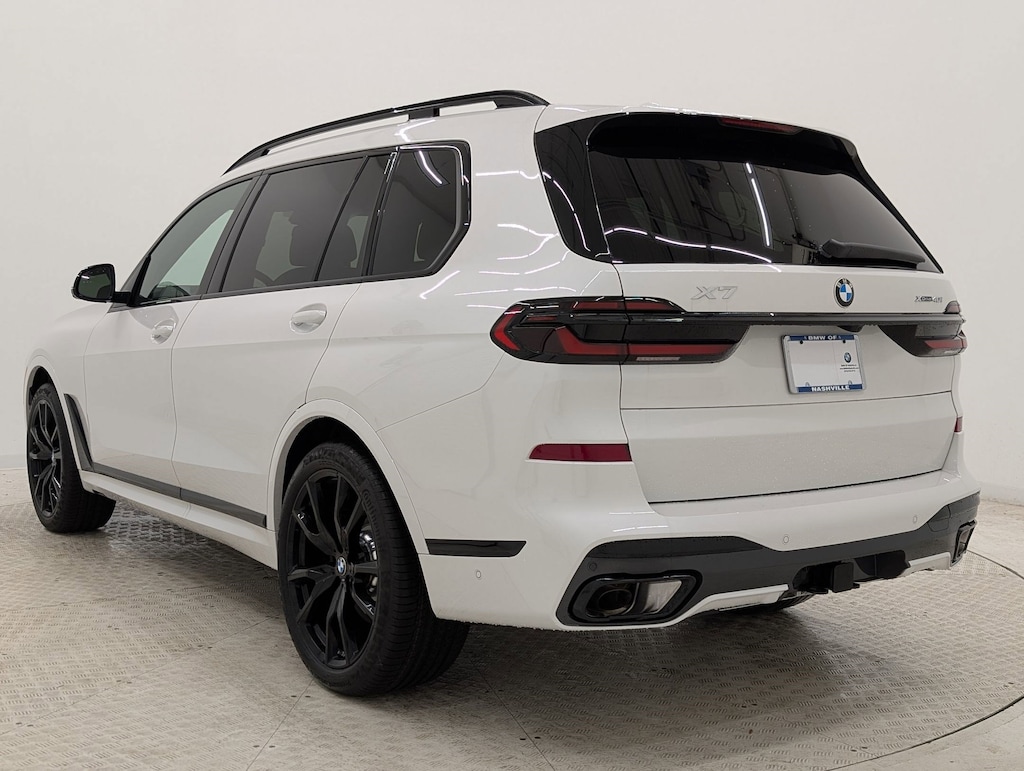 New 2026 BMW X7 xDrive40i SUV