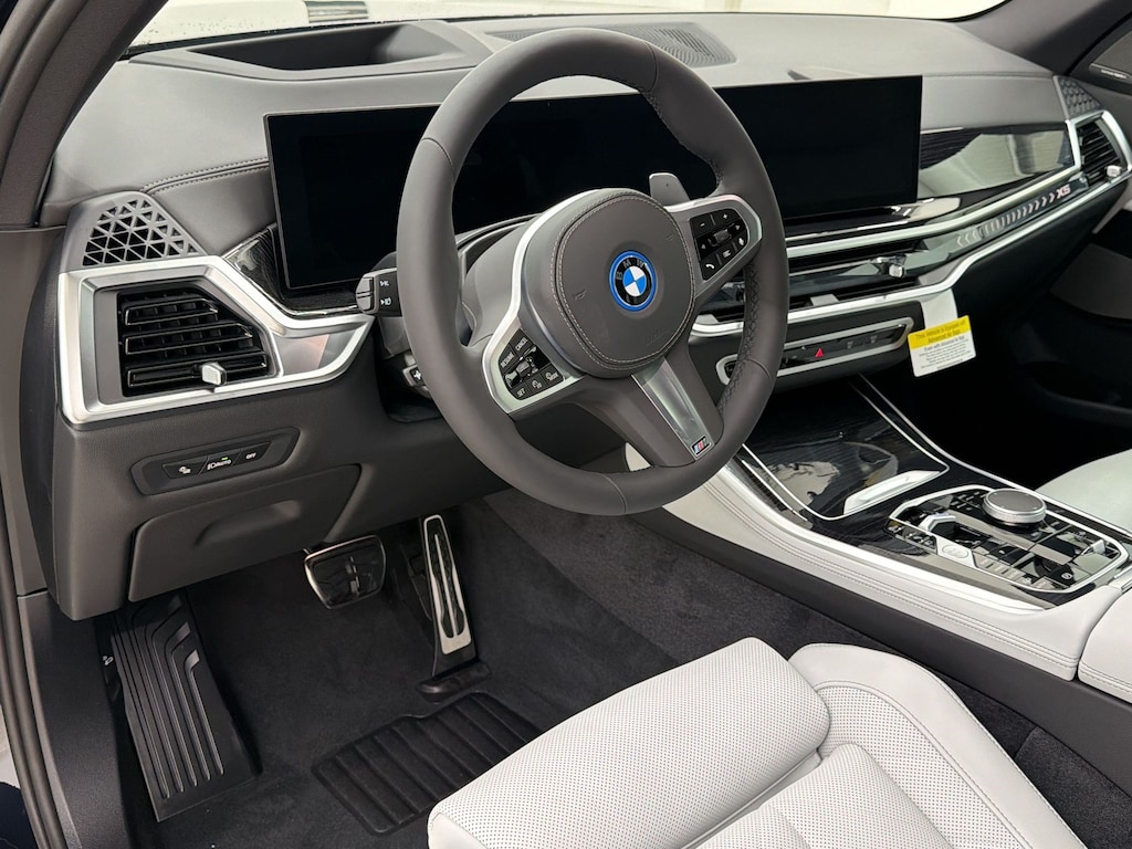 New 2026 BMW X5 PHEV xDrive50e SUV