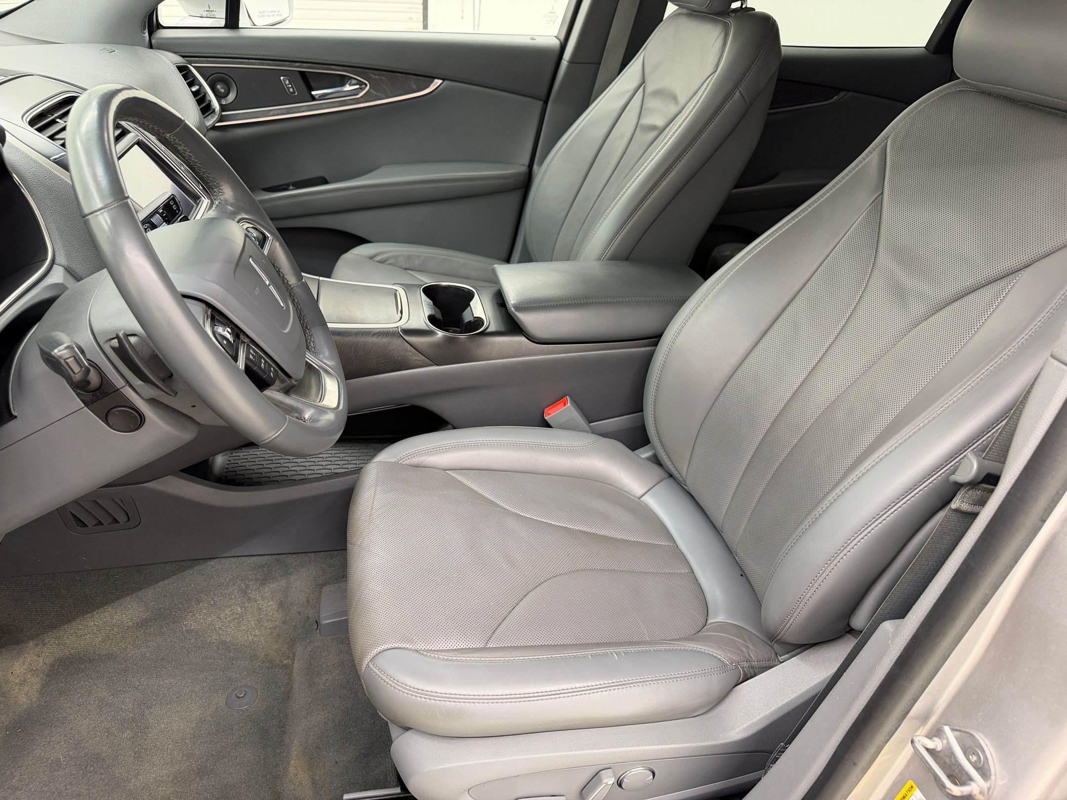 Nautilus Reserve SUV