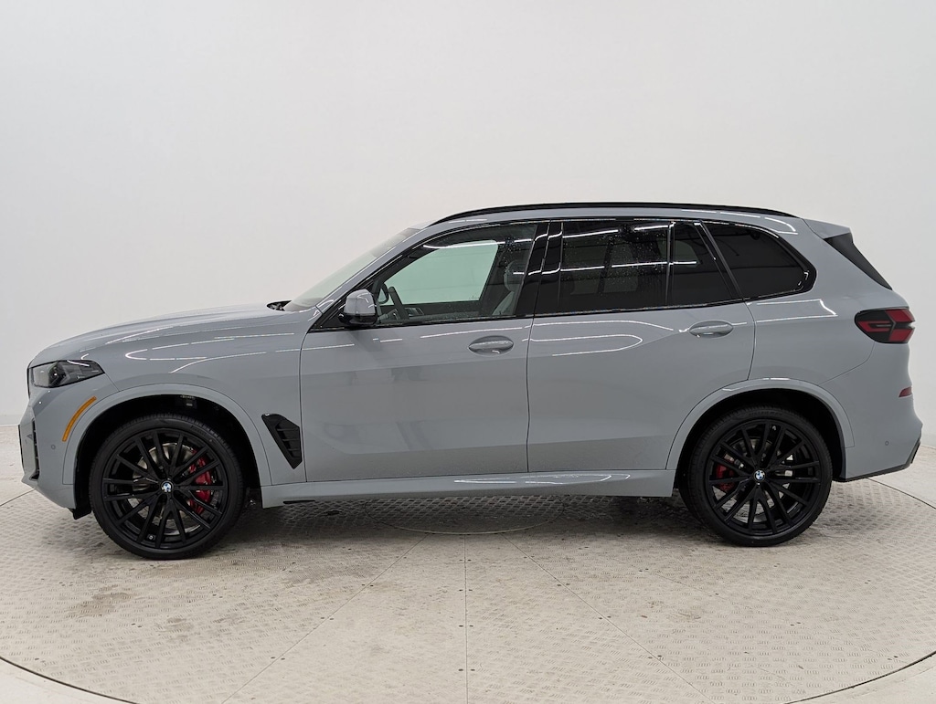 New 2026 BMW X5 xDrive40i SUV