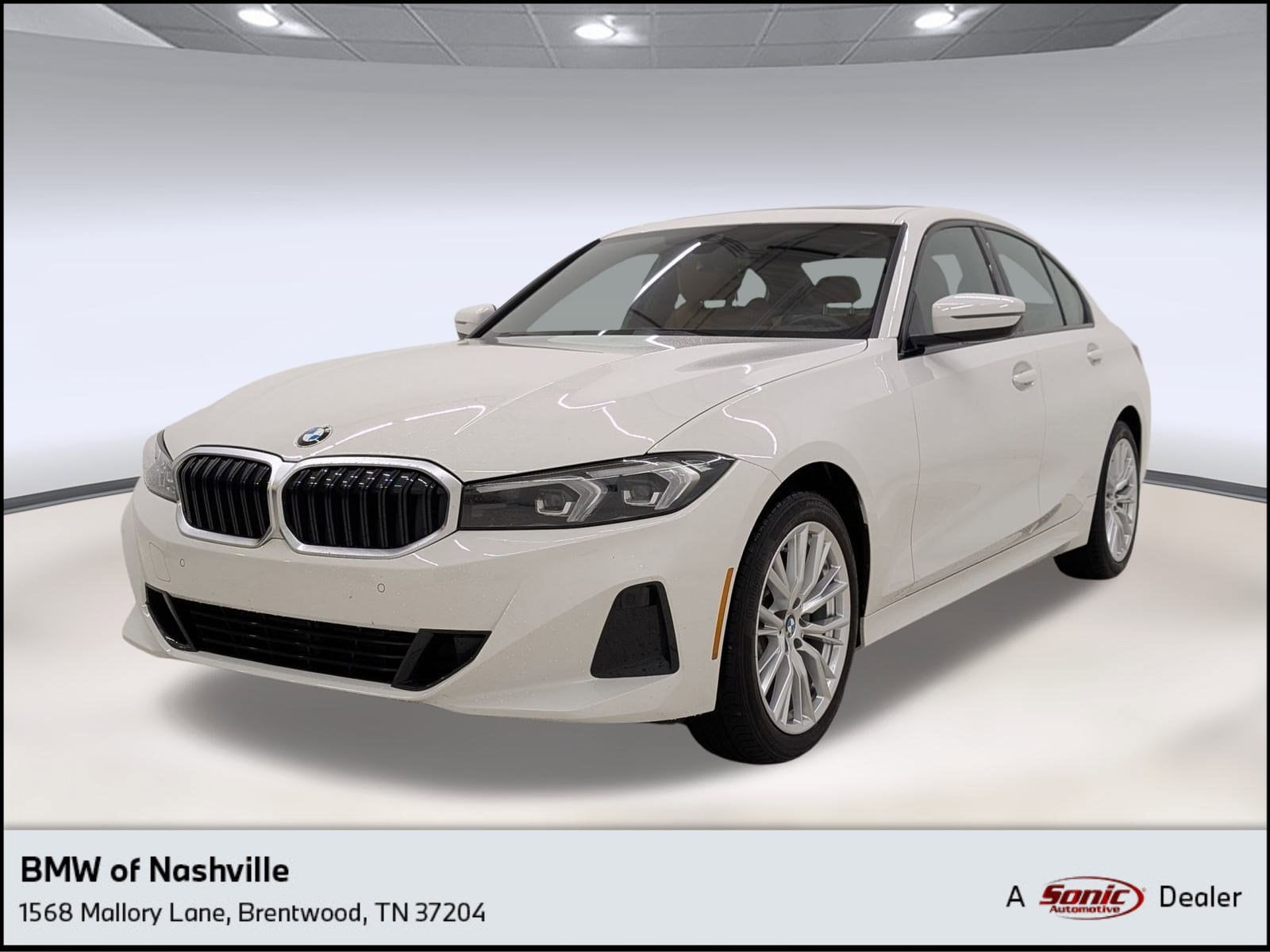 2023 BMW 3 Series 330i's photo