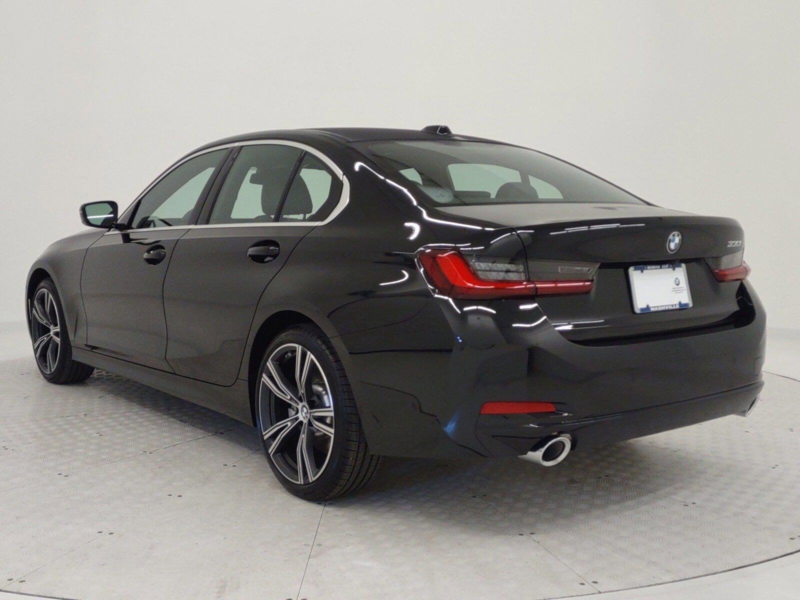2024 Bmw 330i Sedan photo 3