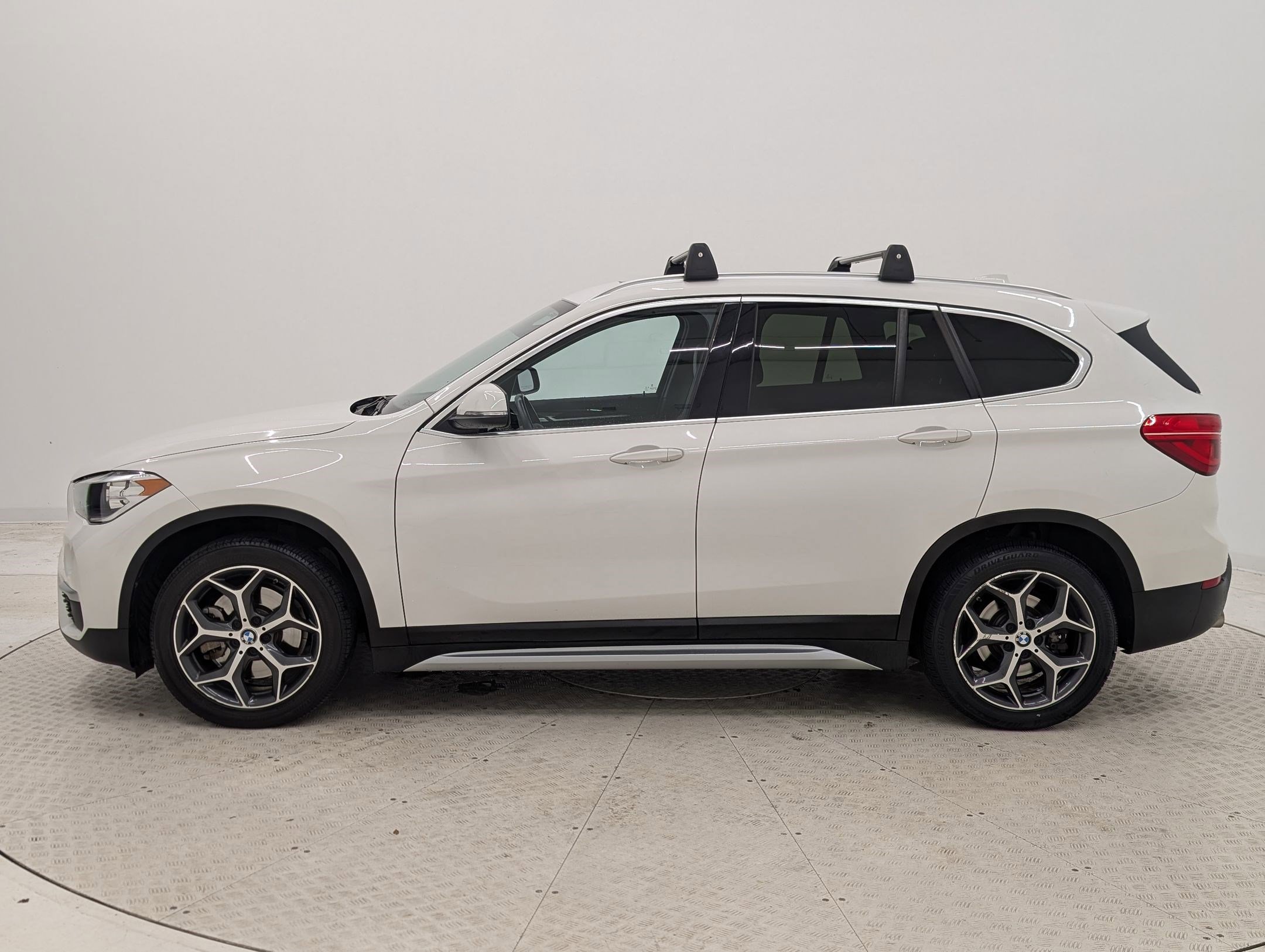 2018 Bmw X1 XDrive28i photo 2