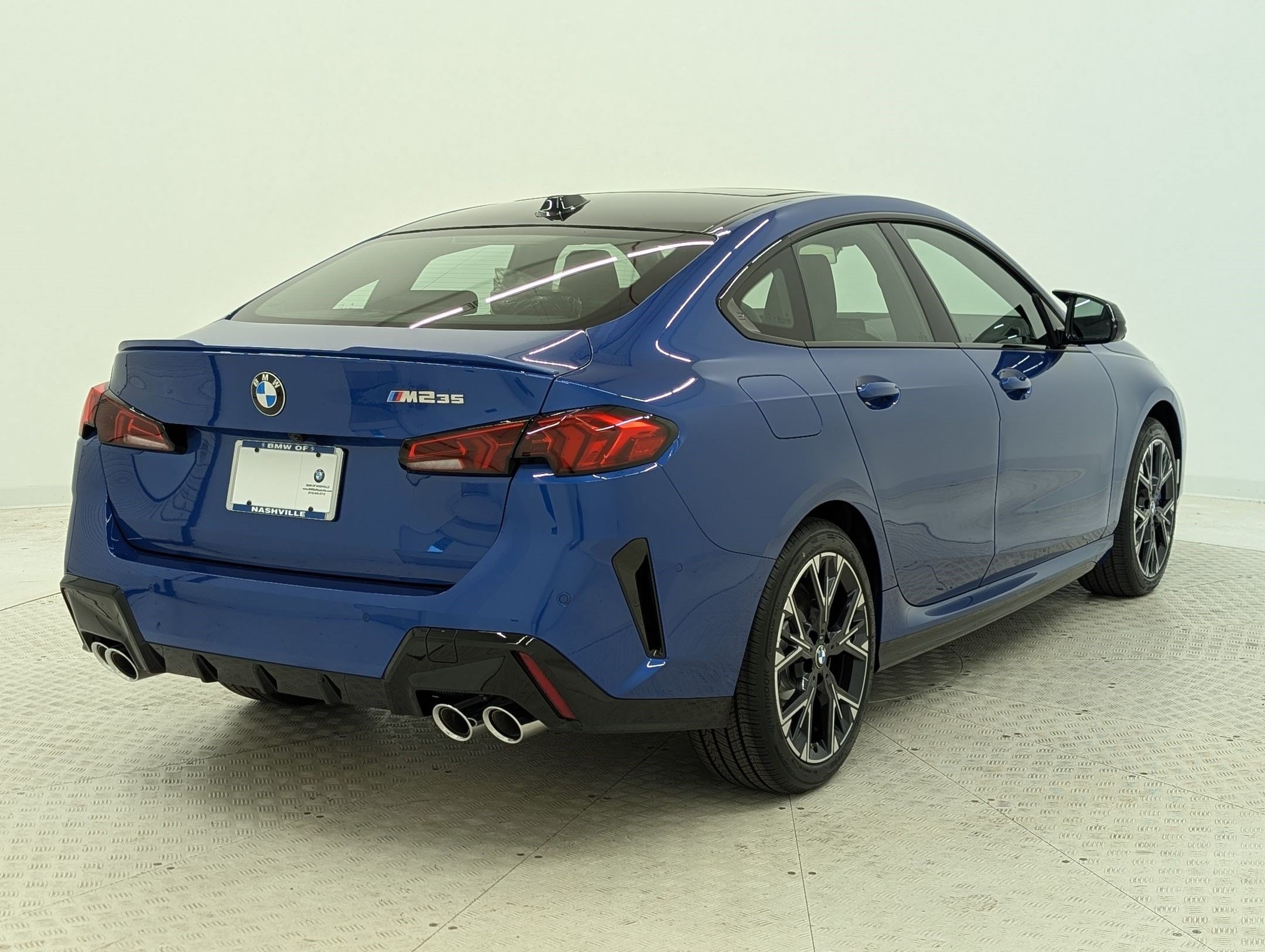 2026 BMW 2 Series M235 - Photo 9