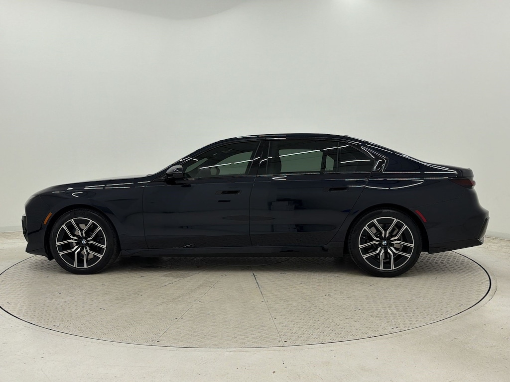 Used 2023 BMW 740i Sedan