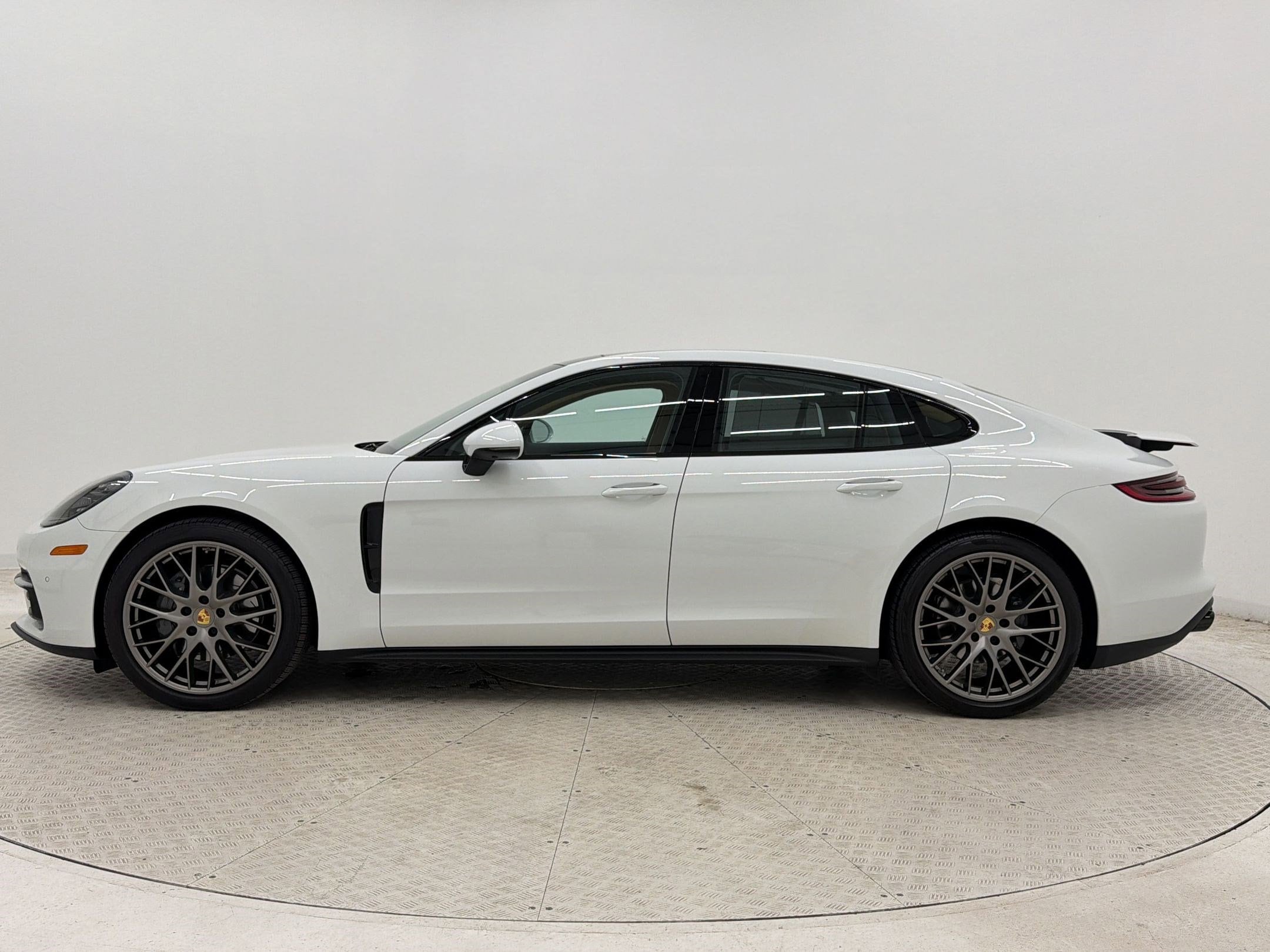 Panamera 4S Sedan