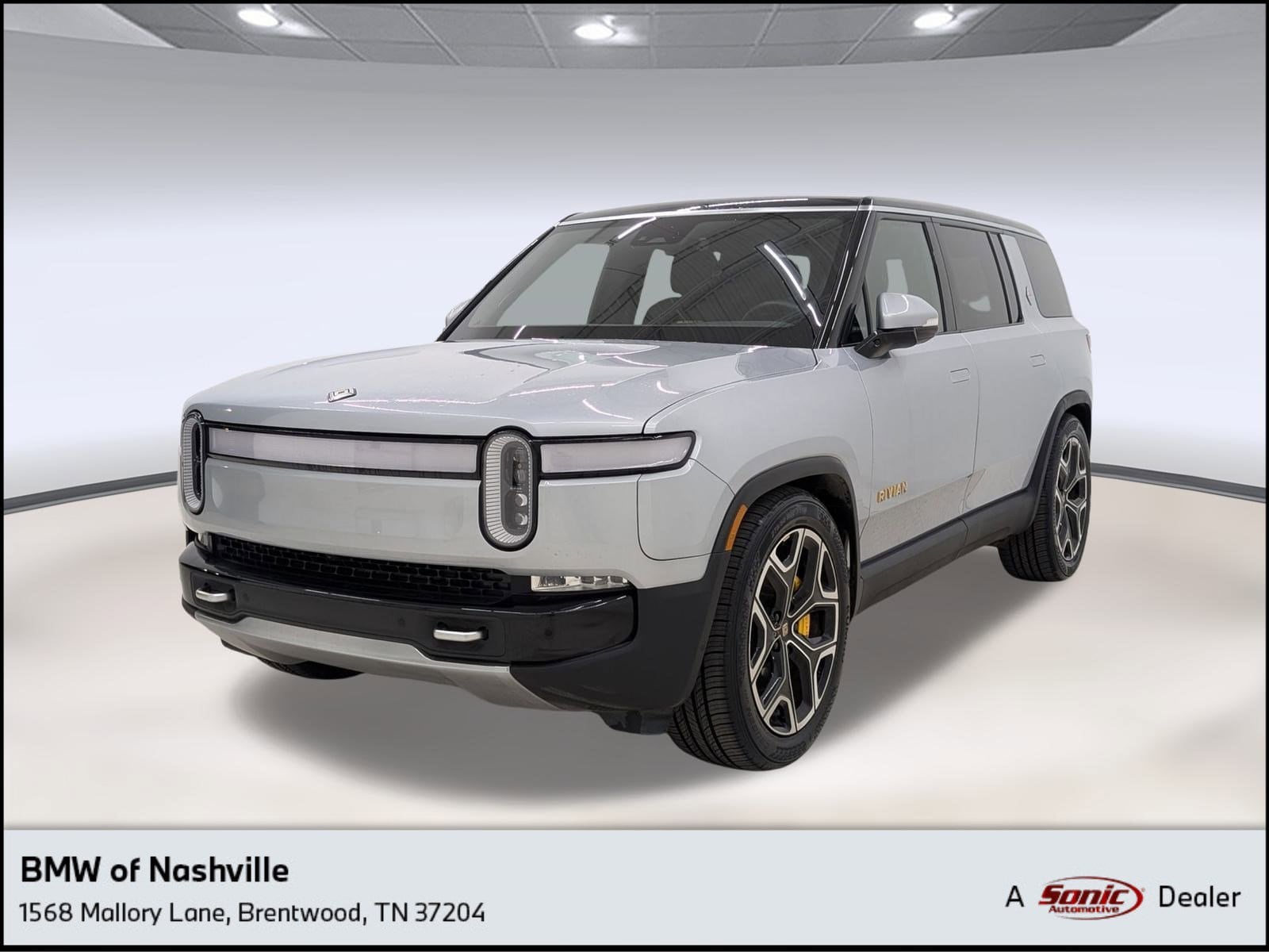 2024 Rivian R1S Adventure's photo