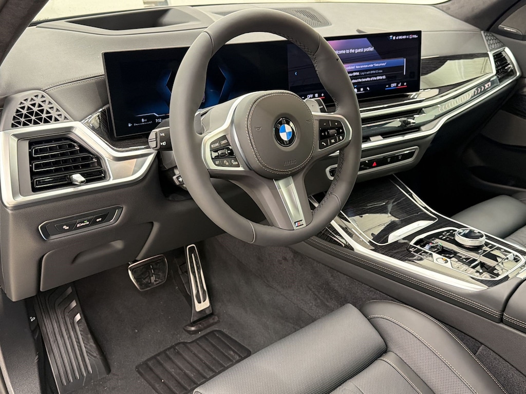 New 2027 BMW X7 xDrive40i SUV