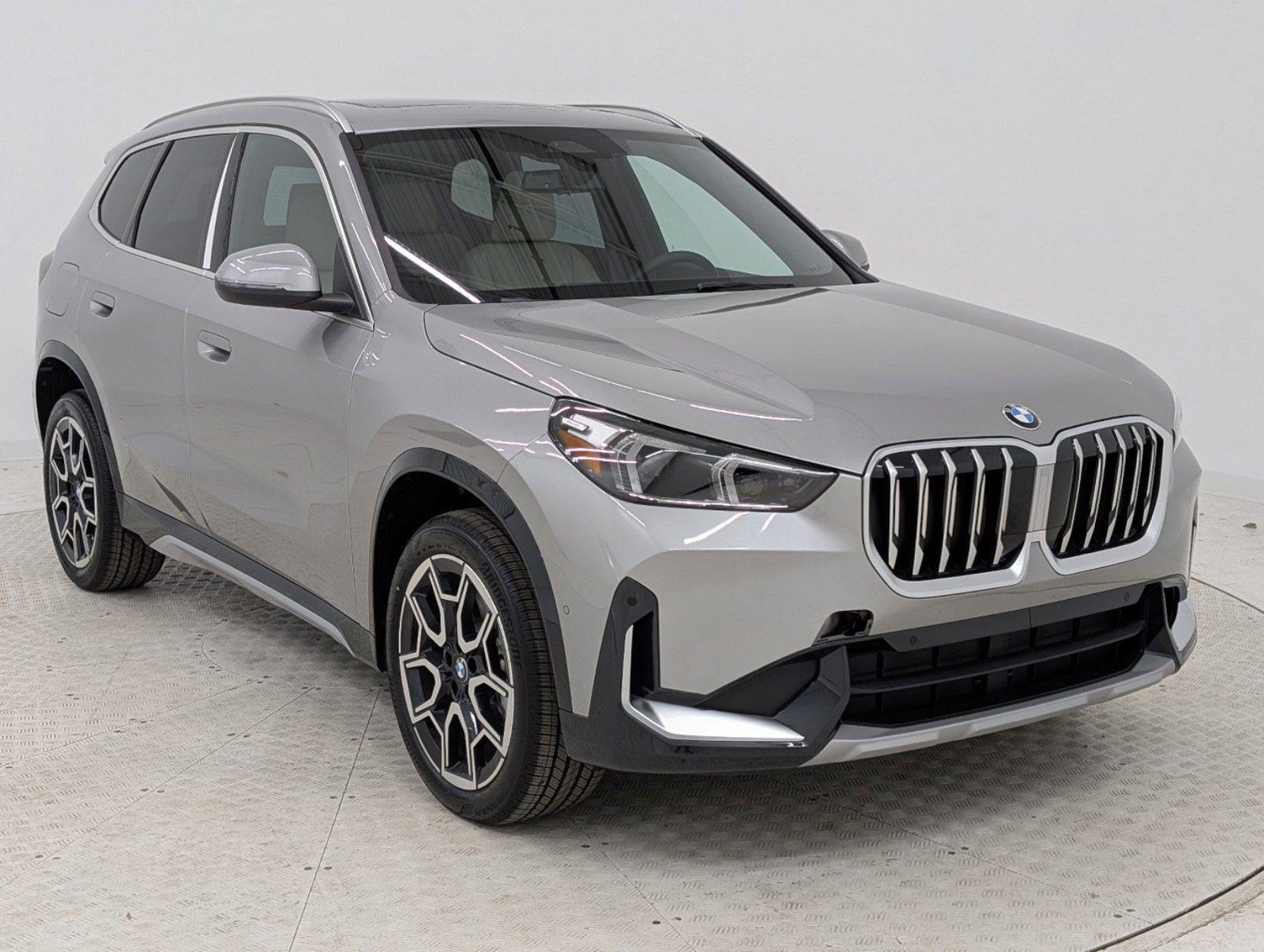 2025 BMW X1 28i - Photo 20