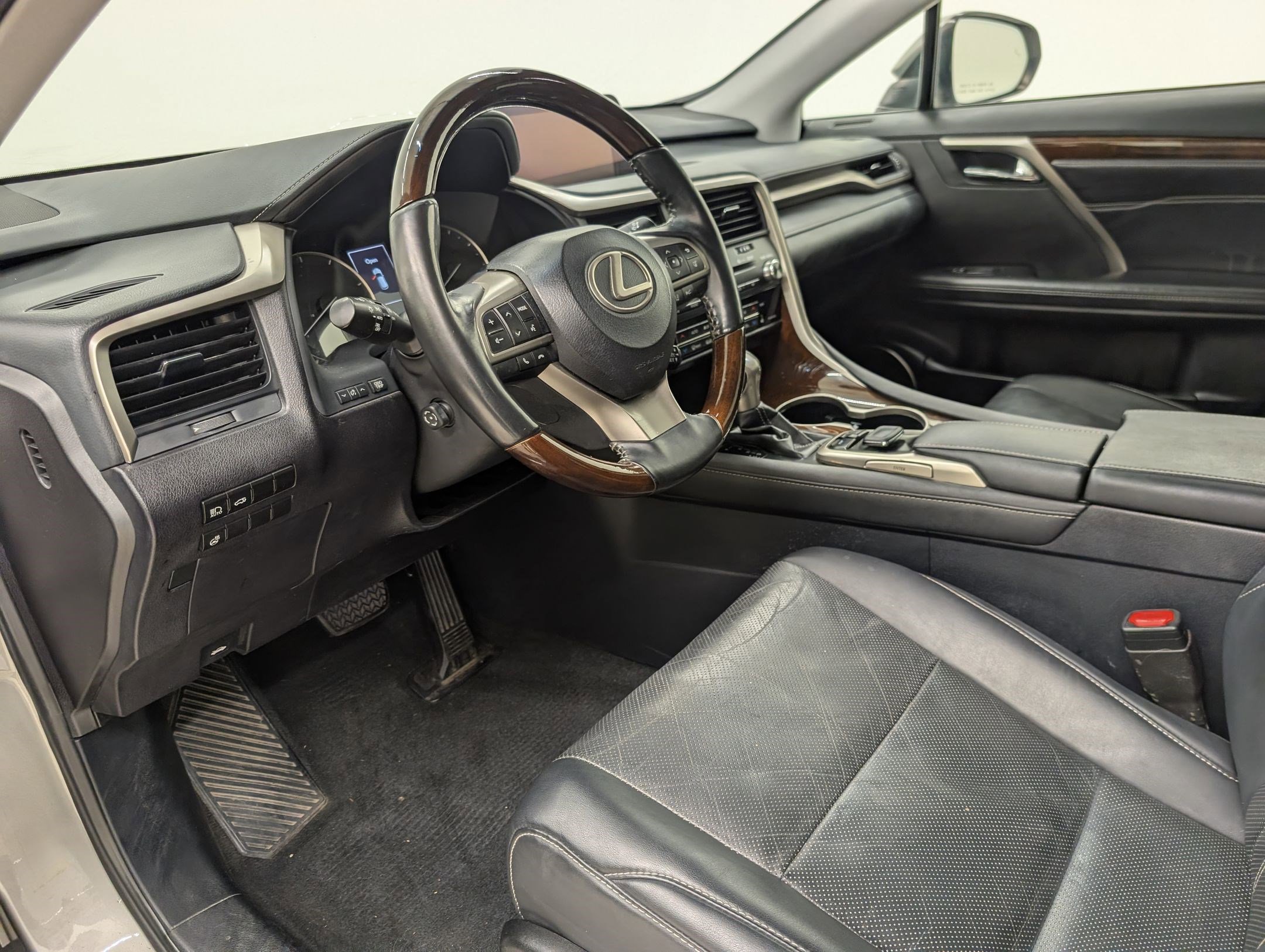 2017 Lexus RX 350 photo 3