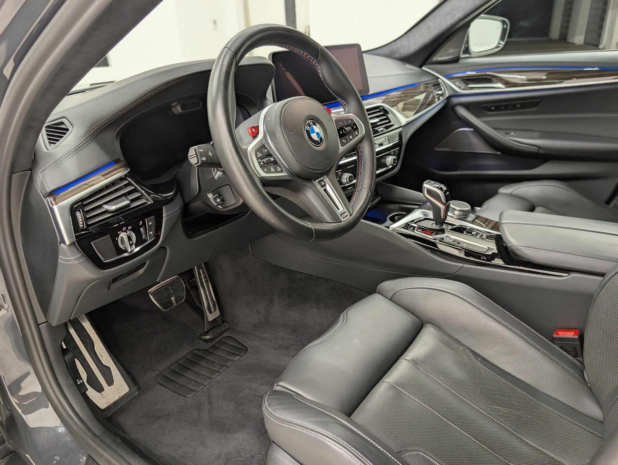 2022 Bmw M5 5 Sedan photo 4