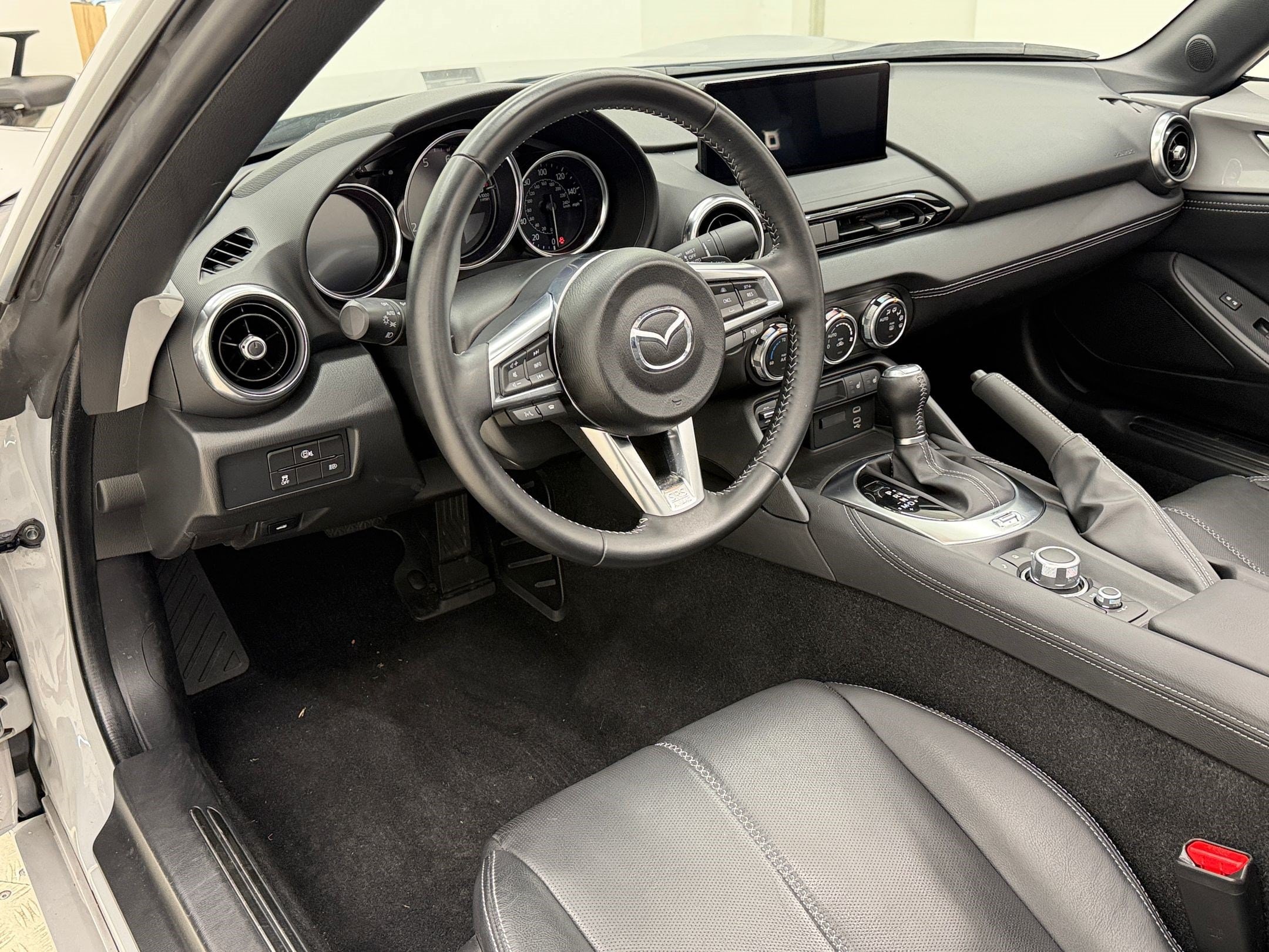 2024 Mazda MX-5 Miata RF Grand Touring Convertible