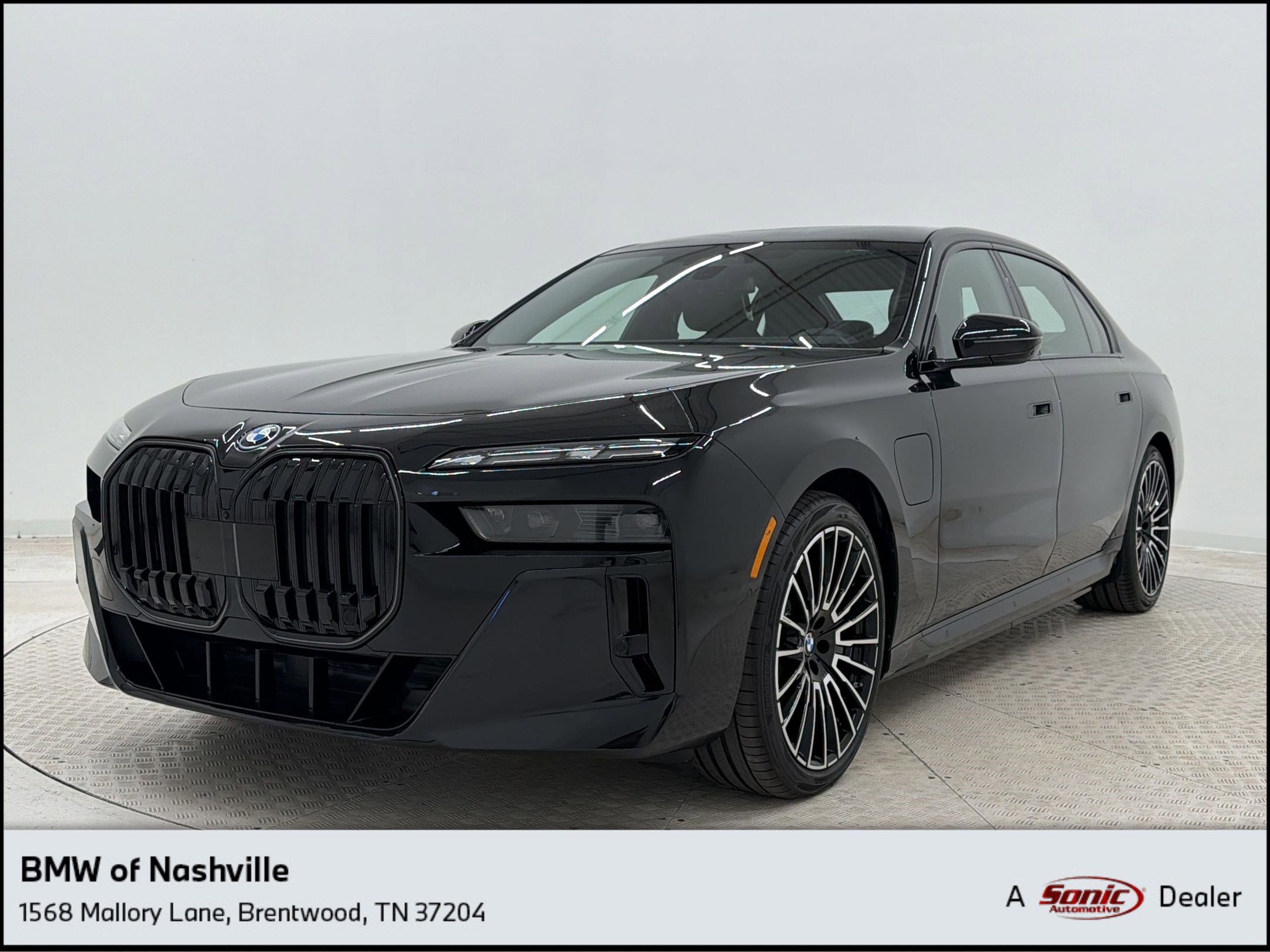 2026 BMW 7 Series 750e xDrive Sedan's photo