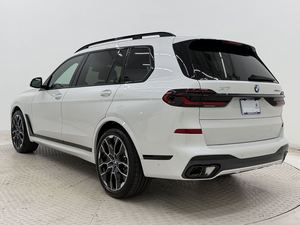 New 2027 BMW X7 xDrive40i SUV
