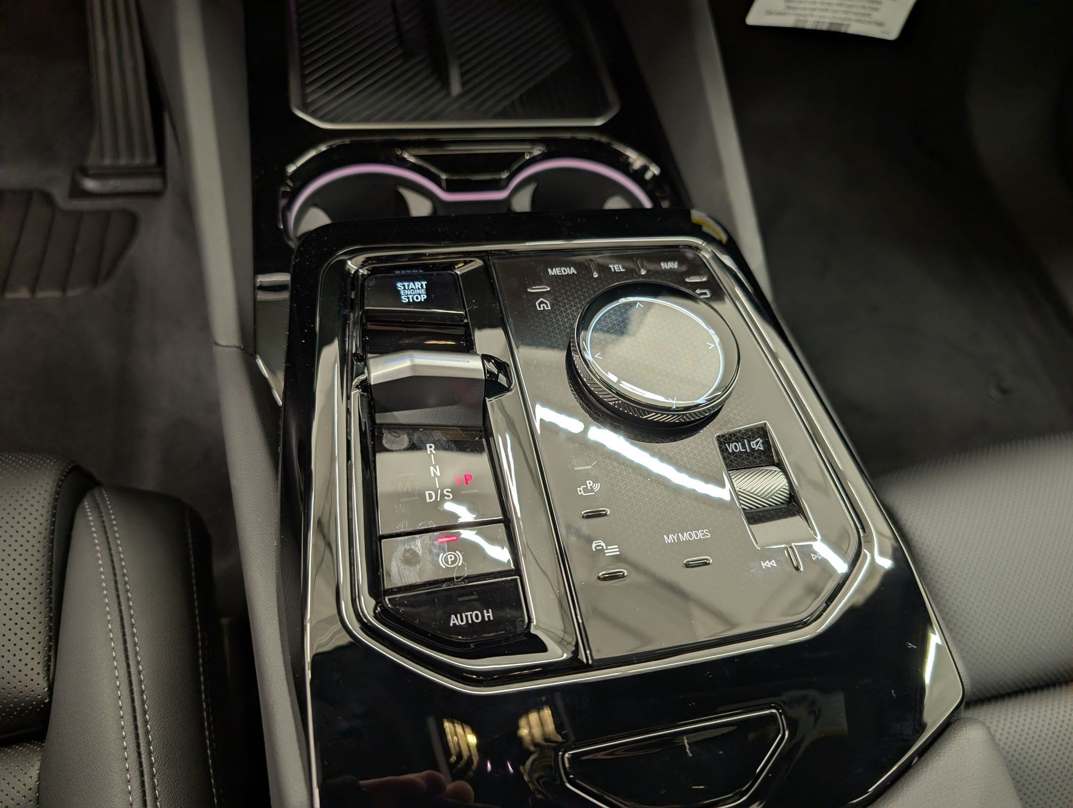 2026 BMW 5 Series 530i - Photo 20