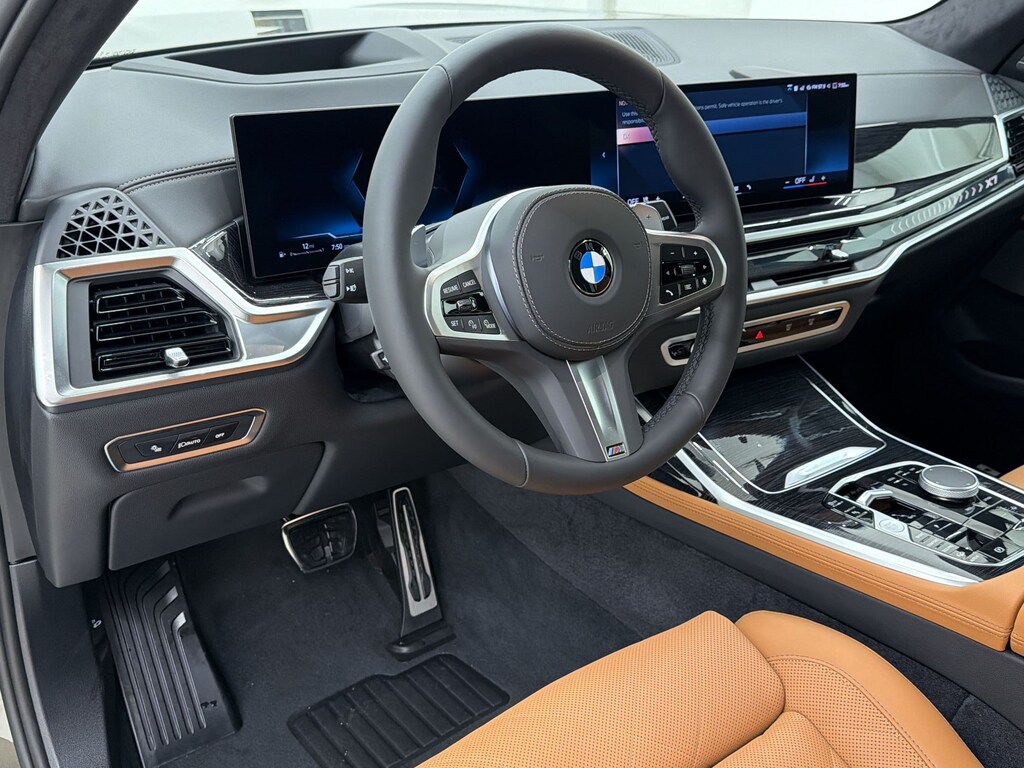 New 2027 BMW X7 xDrive40i SUV
