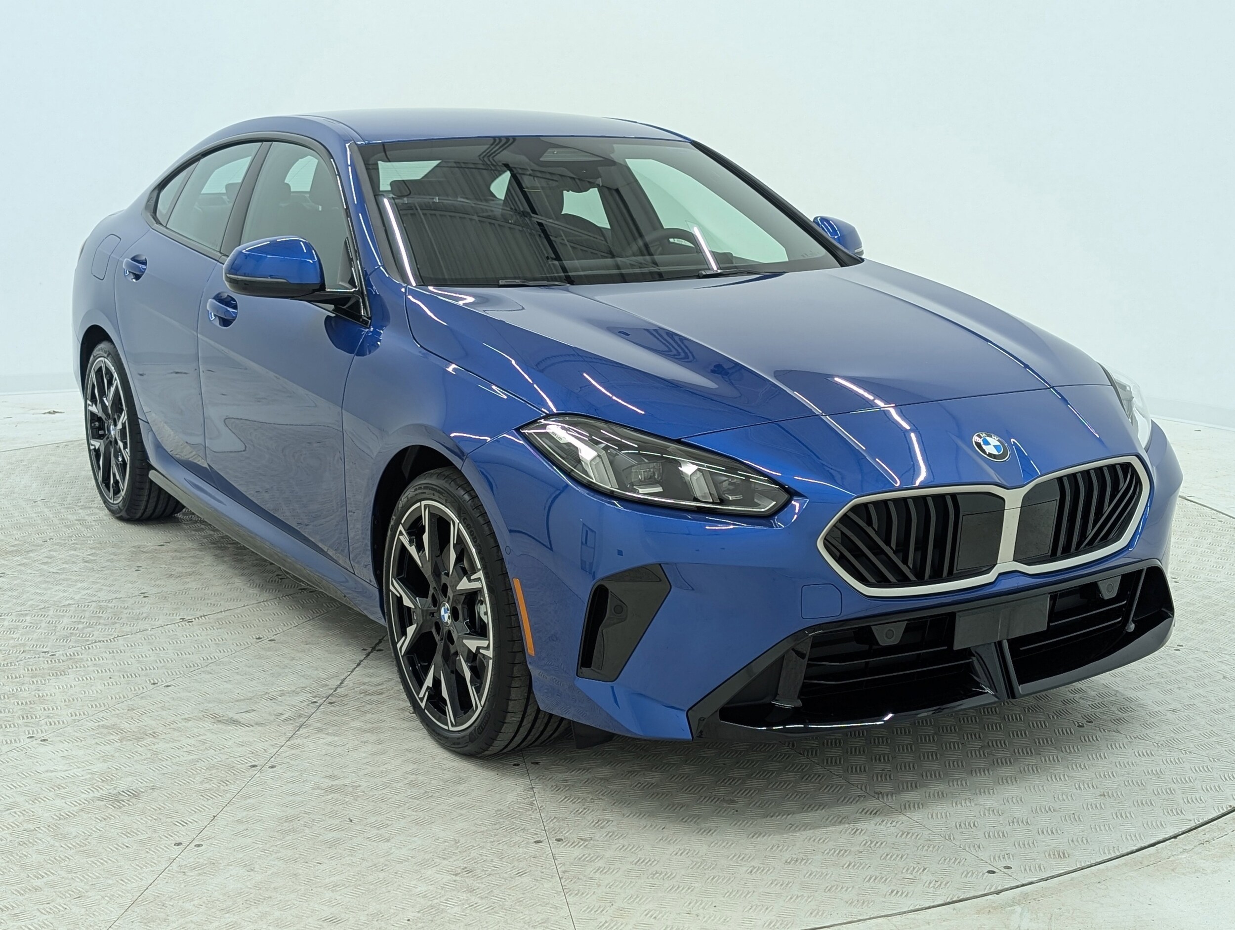 2025 Bmw 228i xDrive Gran Coupe photo 2