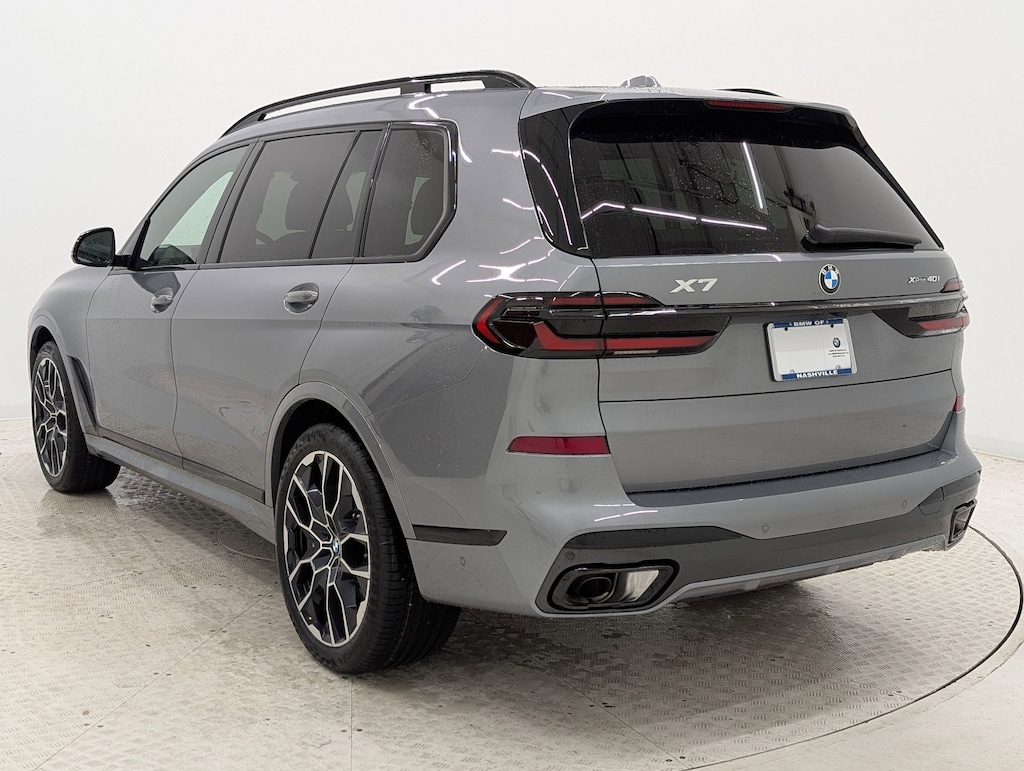 New 2026 BMW X7 xDrive40i SUV