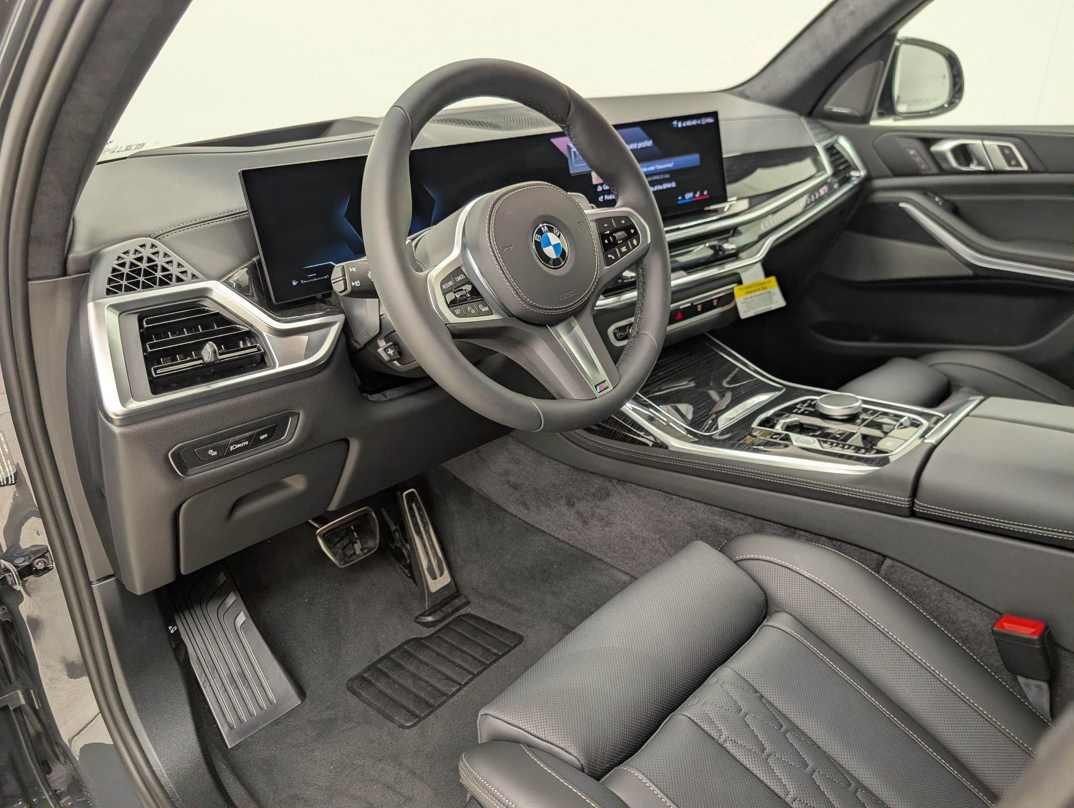 2026 Bmw X7 xDrive40i photo 3