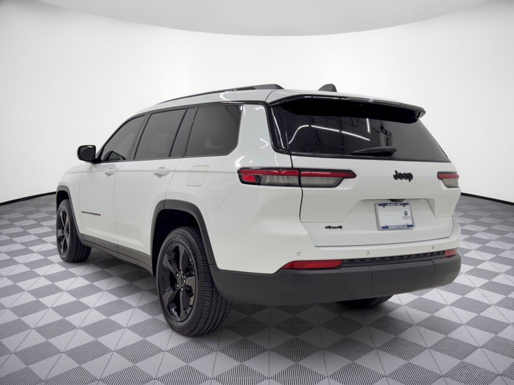 Used 2023 Jeep Grand Cherokee Altitude SUV