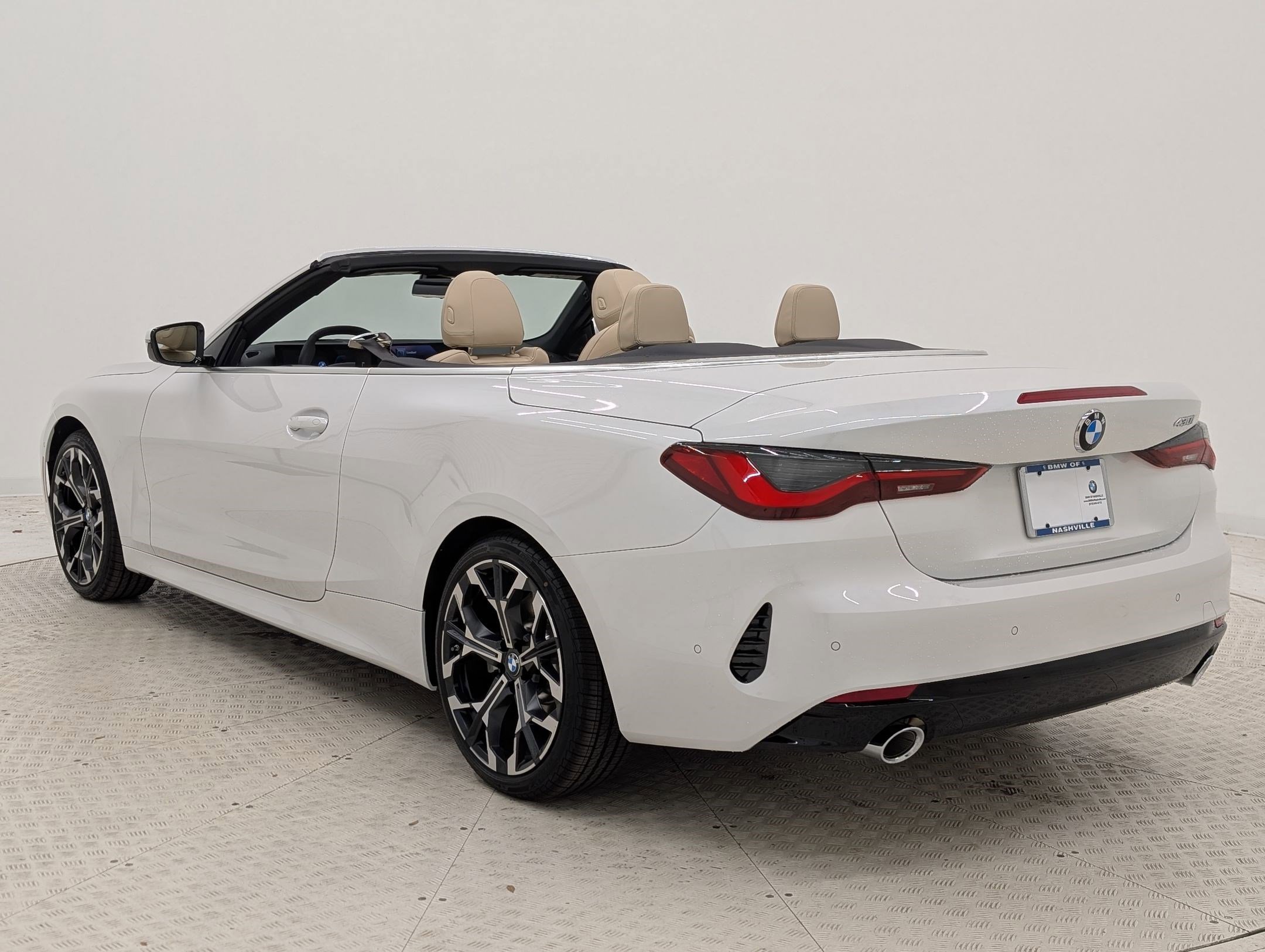 2026 Bmw 430i Convertible photo 3
