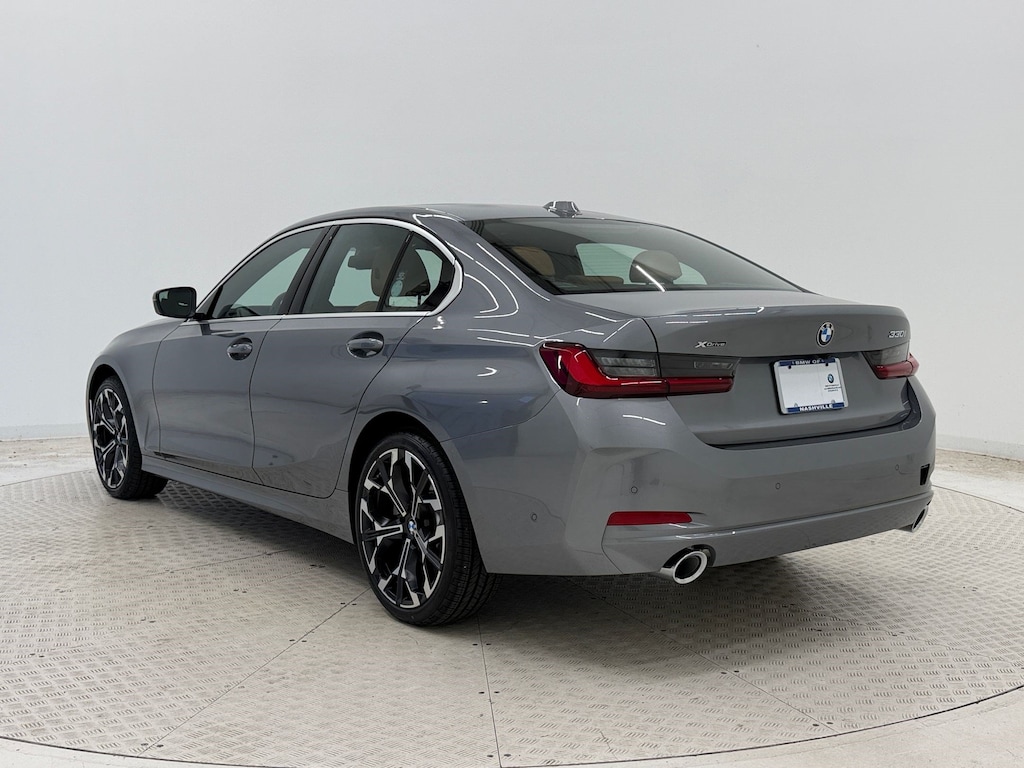 New 2026 BMW 330i xDrive Sedan