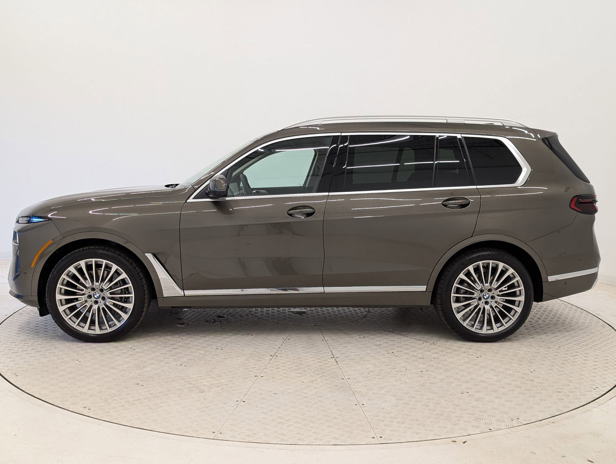 2026 Bmw X7 xDrive40i photo 2
