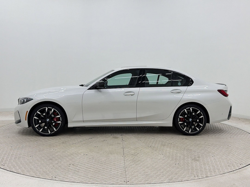 New 2026 BMW 330i xDrive Sedan