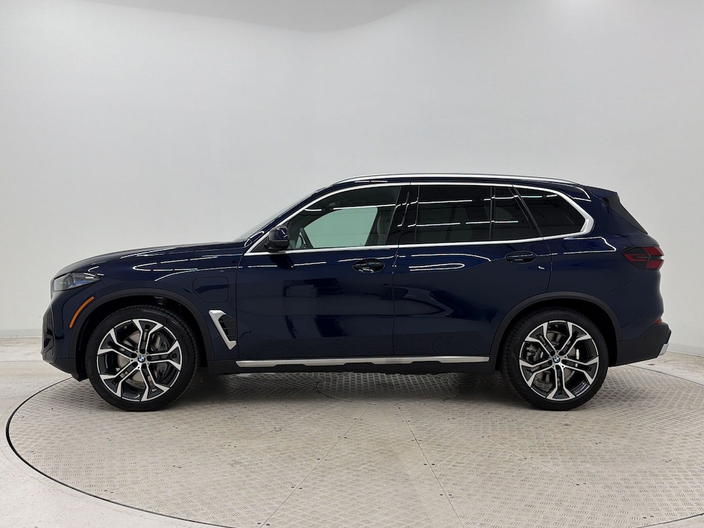 New 2026 BMW X5 PHEV xDrive50e SUV
