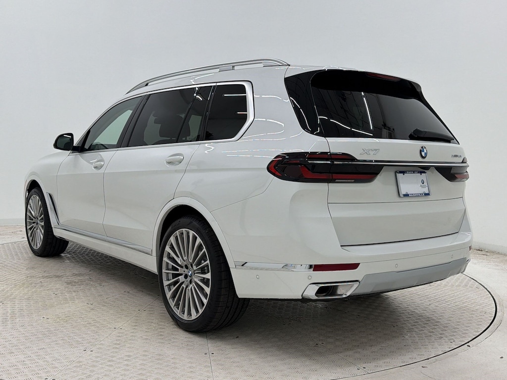 New 2027 BMW X7 xDrive40i SUV