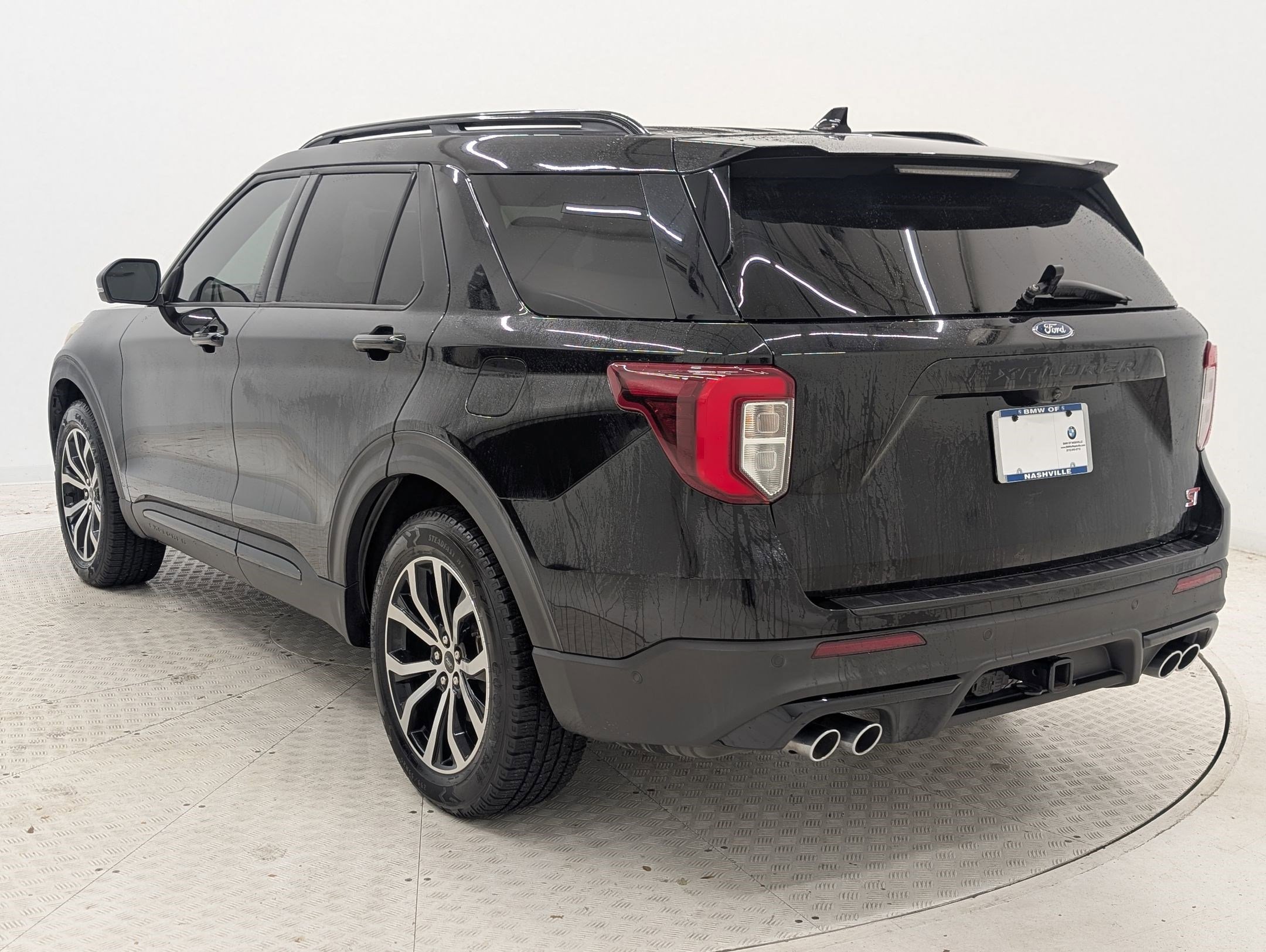 2020 Ford Explorer ST photo 3