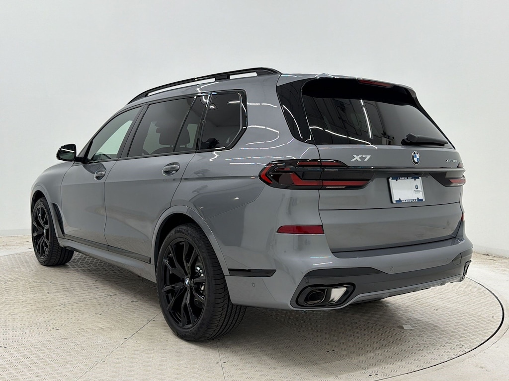 New 2027 BMW X7 xDrive40i SUV