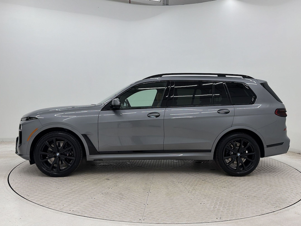 New 2027 BMW X7 xDrive40i SUV