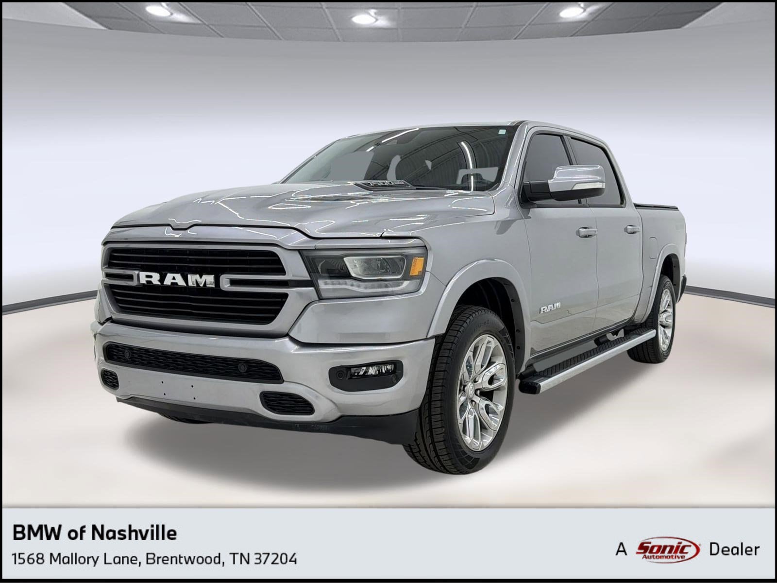 2022 RAM 1500 Laramie 4x4 Crew Cab 5'7's photo