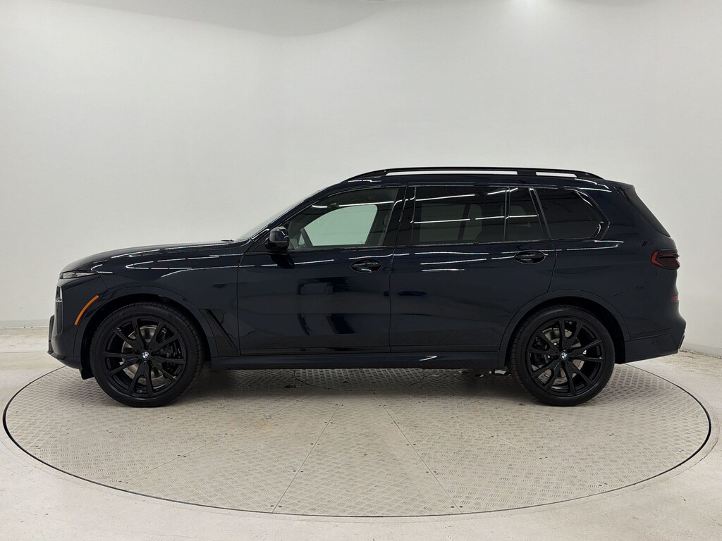 New 2027 BMW X7 xDrive40i SUV