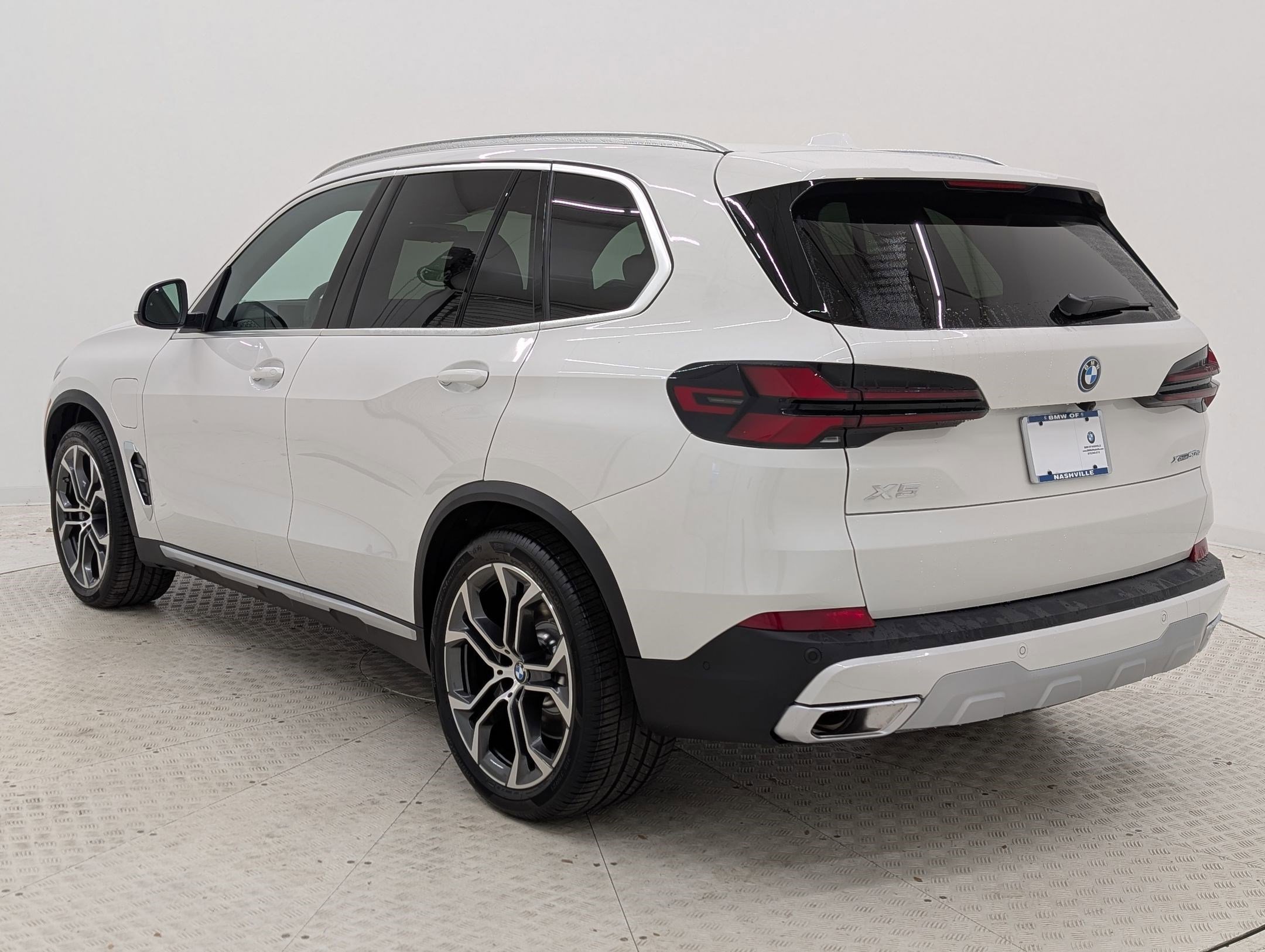 2026 Bmw X5 xDrive50e photo 3