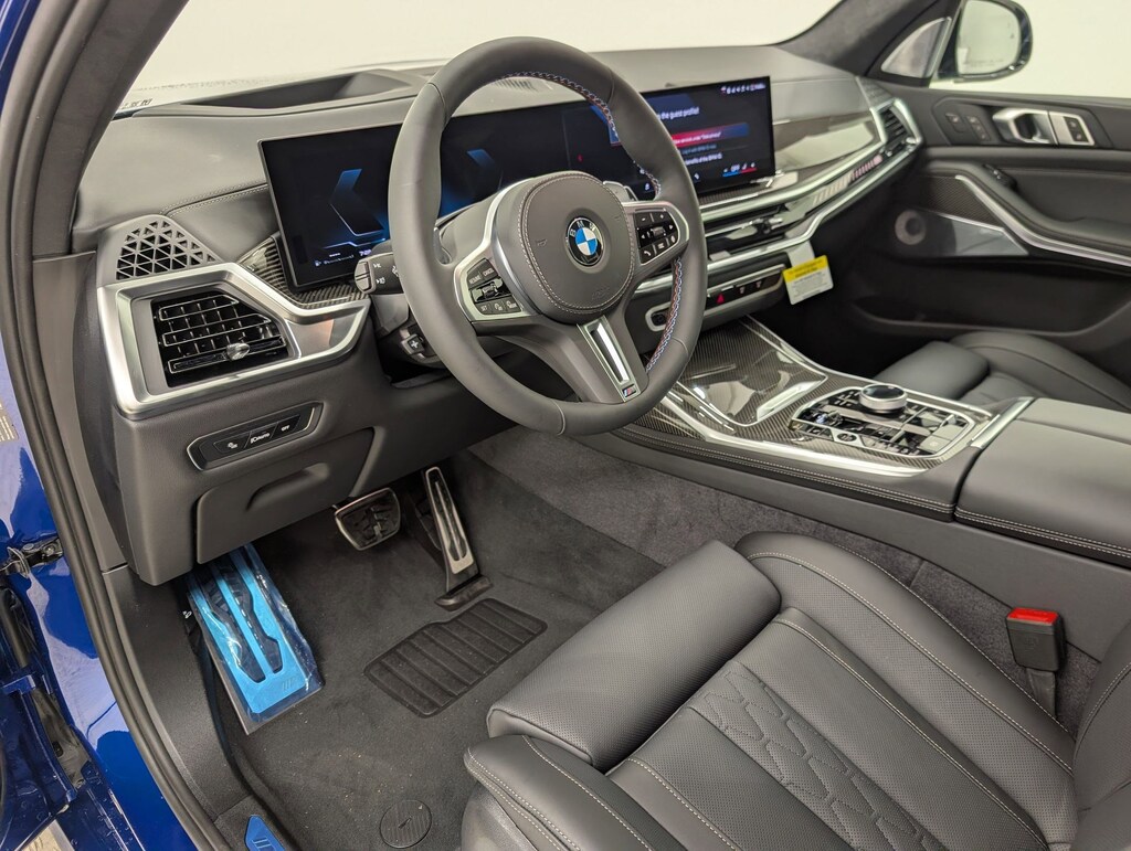 New 2026 BMW X7 M60i SUV