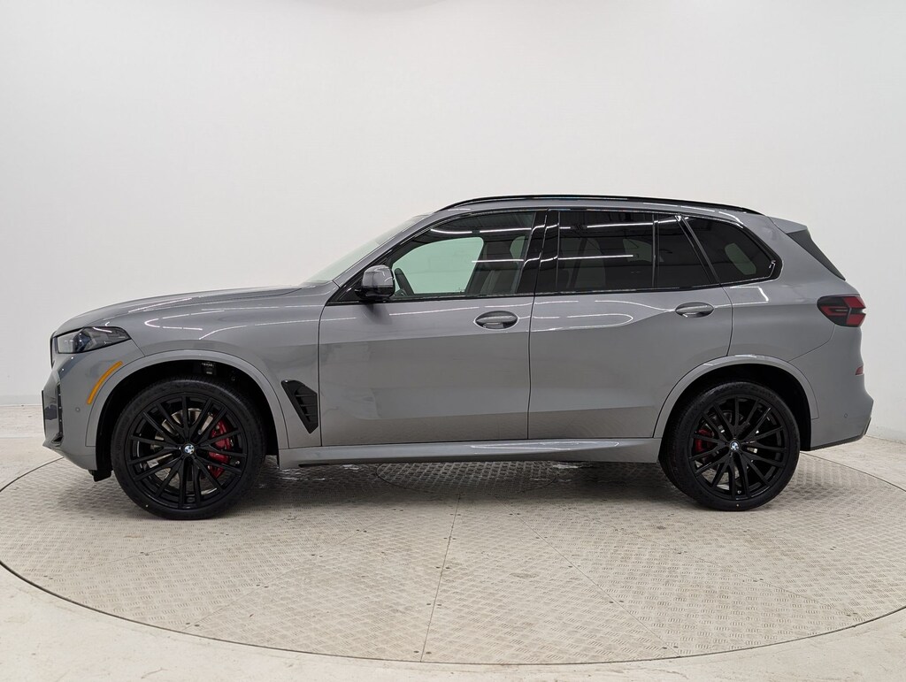 New 2026 BMW X5 sDrive40i SUV
