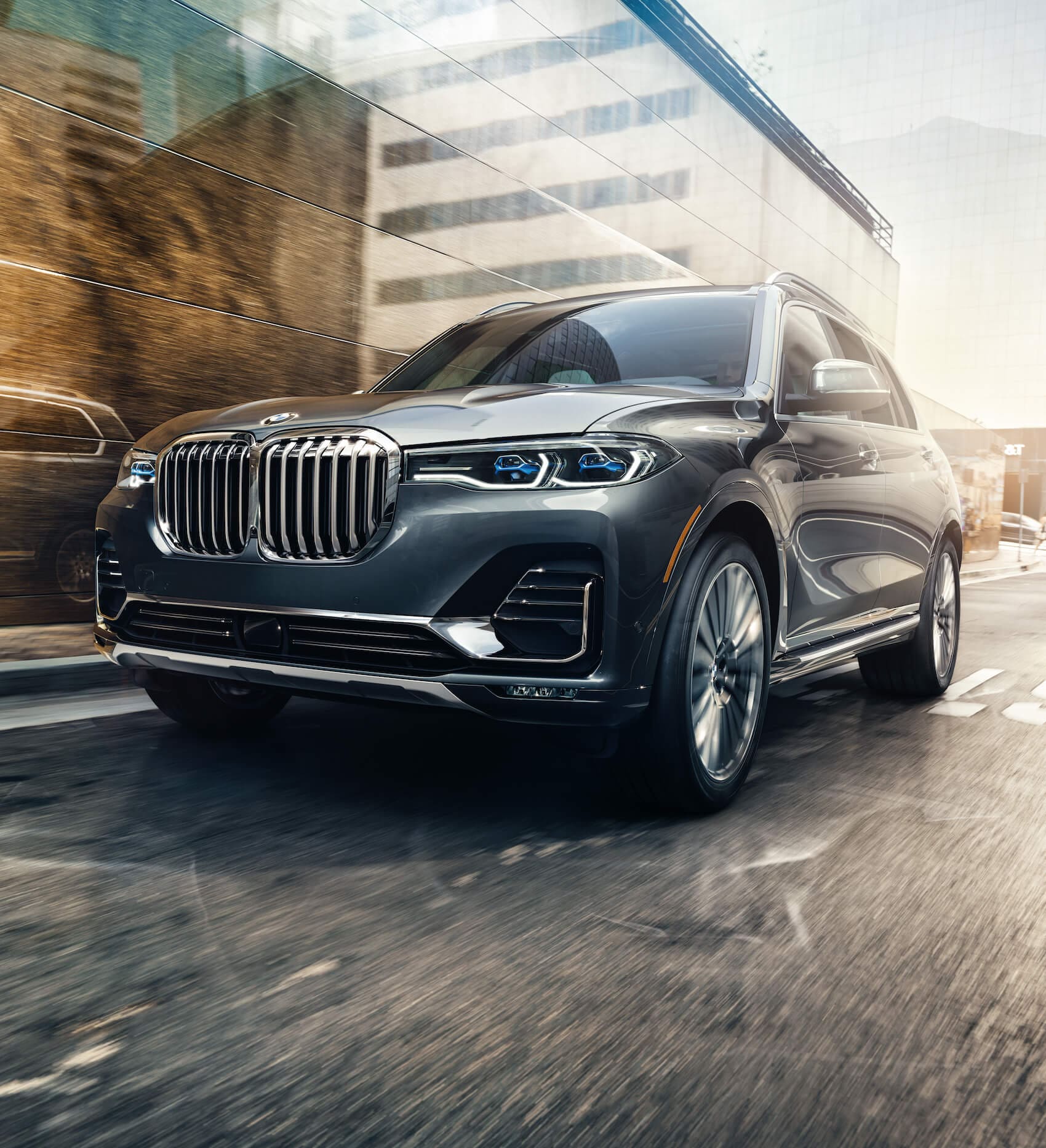 Bmw X7 Or Lexus Lx?  Your Dream Suv Awaits... (Find Out Which!) - a0bnyi0