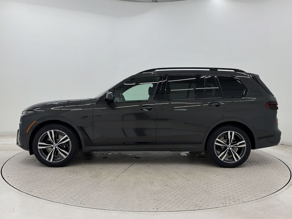 New 2027 BMW X7 xDrive40i SUV